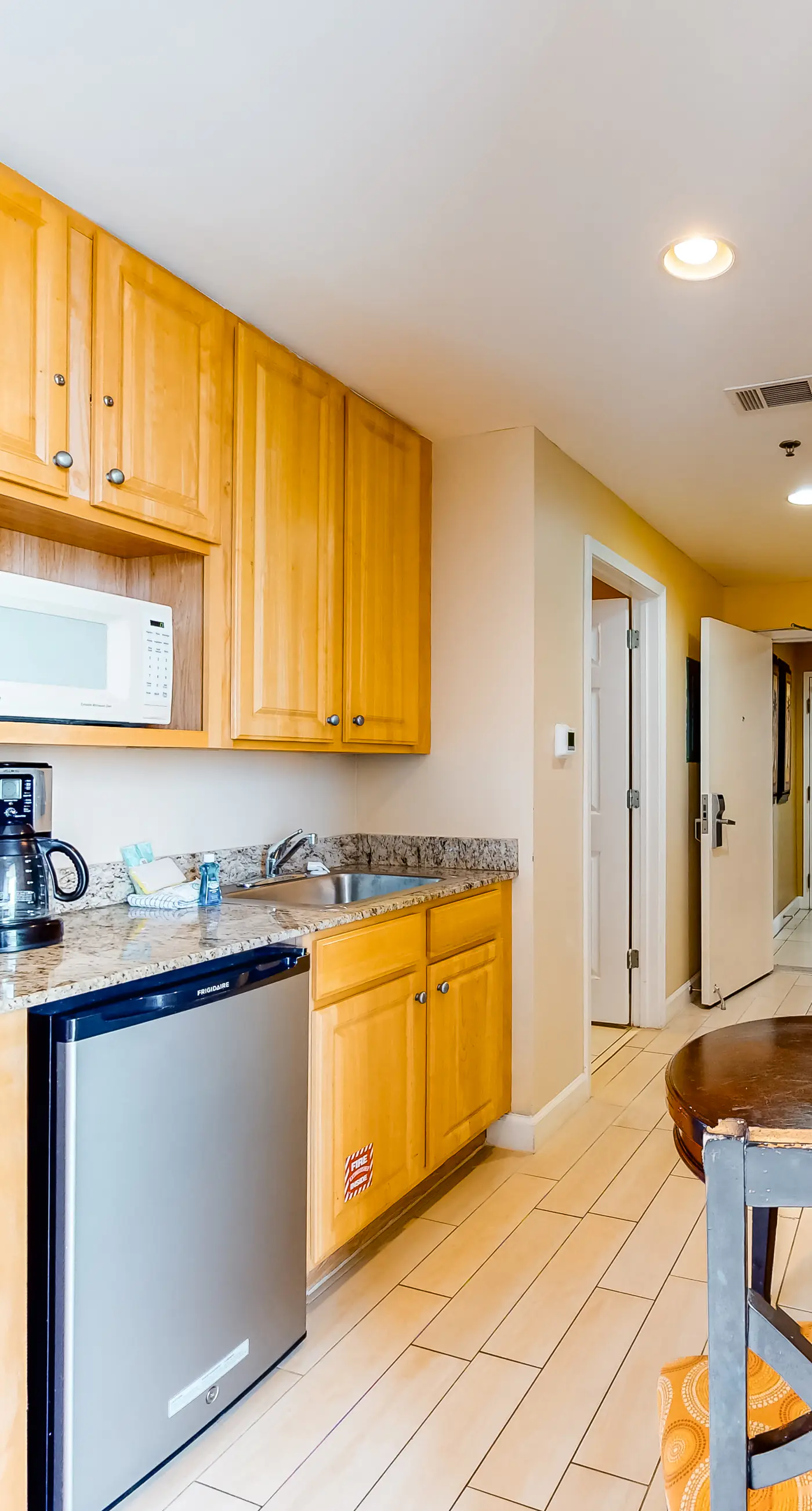 Superb beach living at lovely waterfront condo with pools, a gym, & hot tub