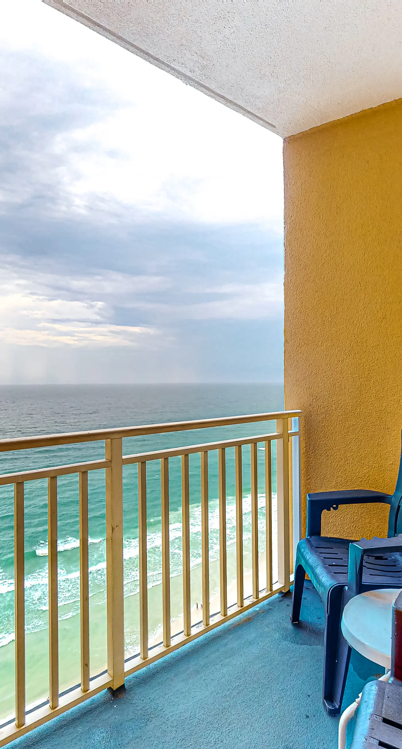 Superb beach living at lovely waterfront condo with pools, a gym, & hot tub