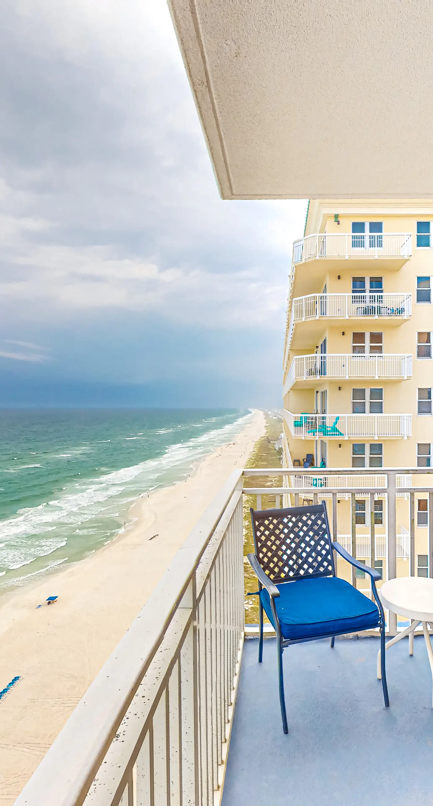 Superb beach living at lovely waterfront condo with pools, a gym, & hot tub