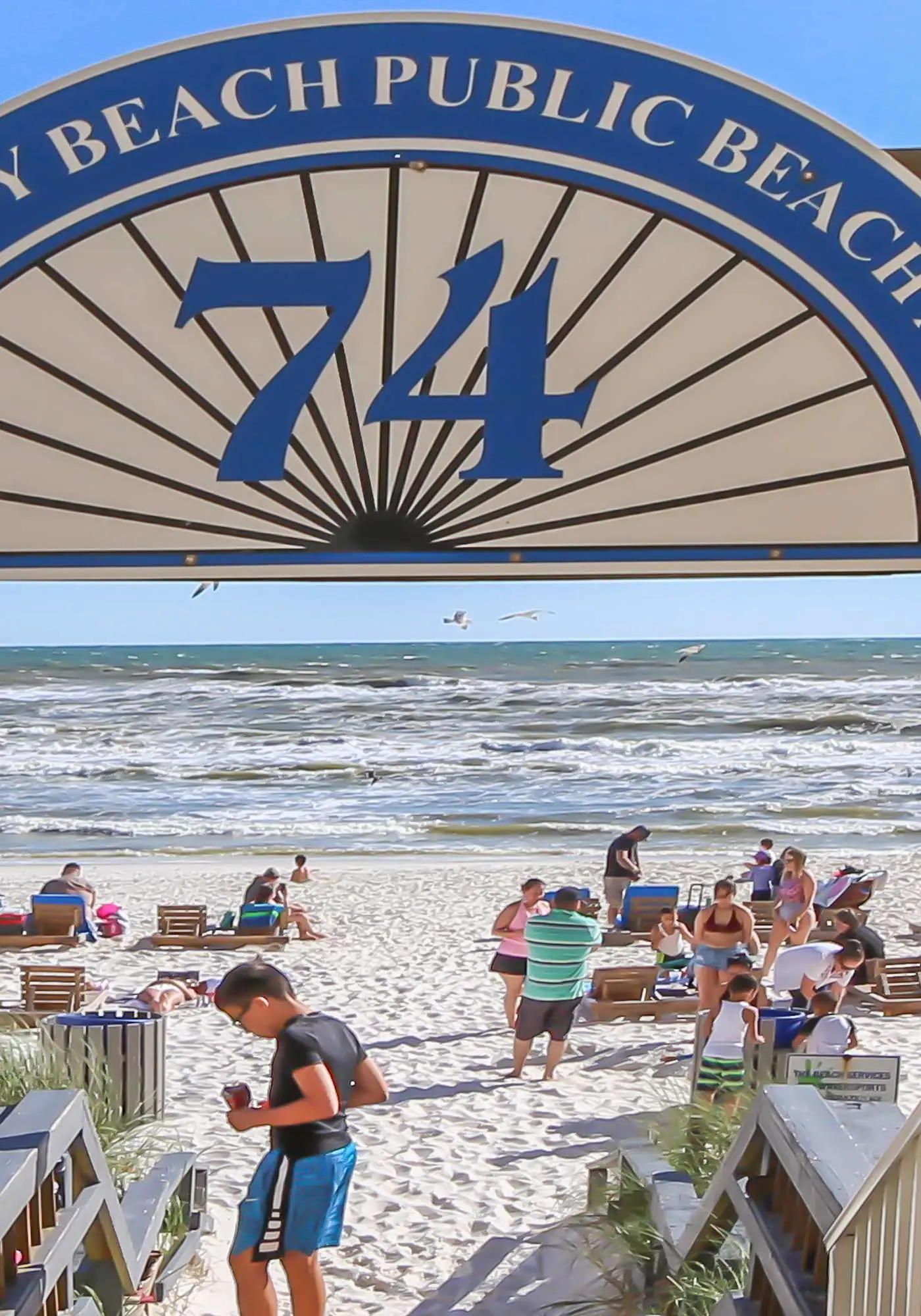 16th-floor oceanfront condo with ocean view, WiFi, and hot tub/pool