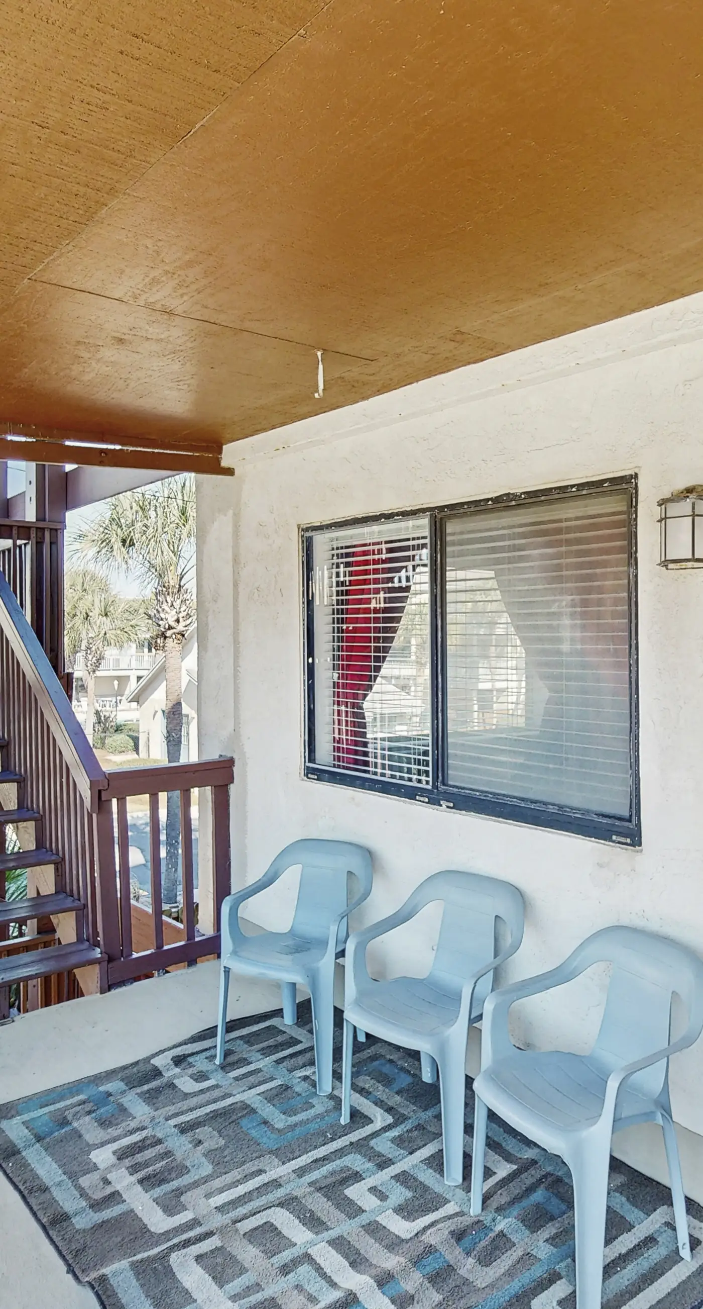 Peaceful studio beach condo with shared pool & full W/D