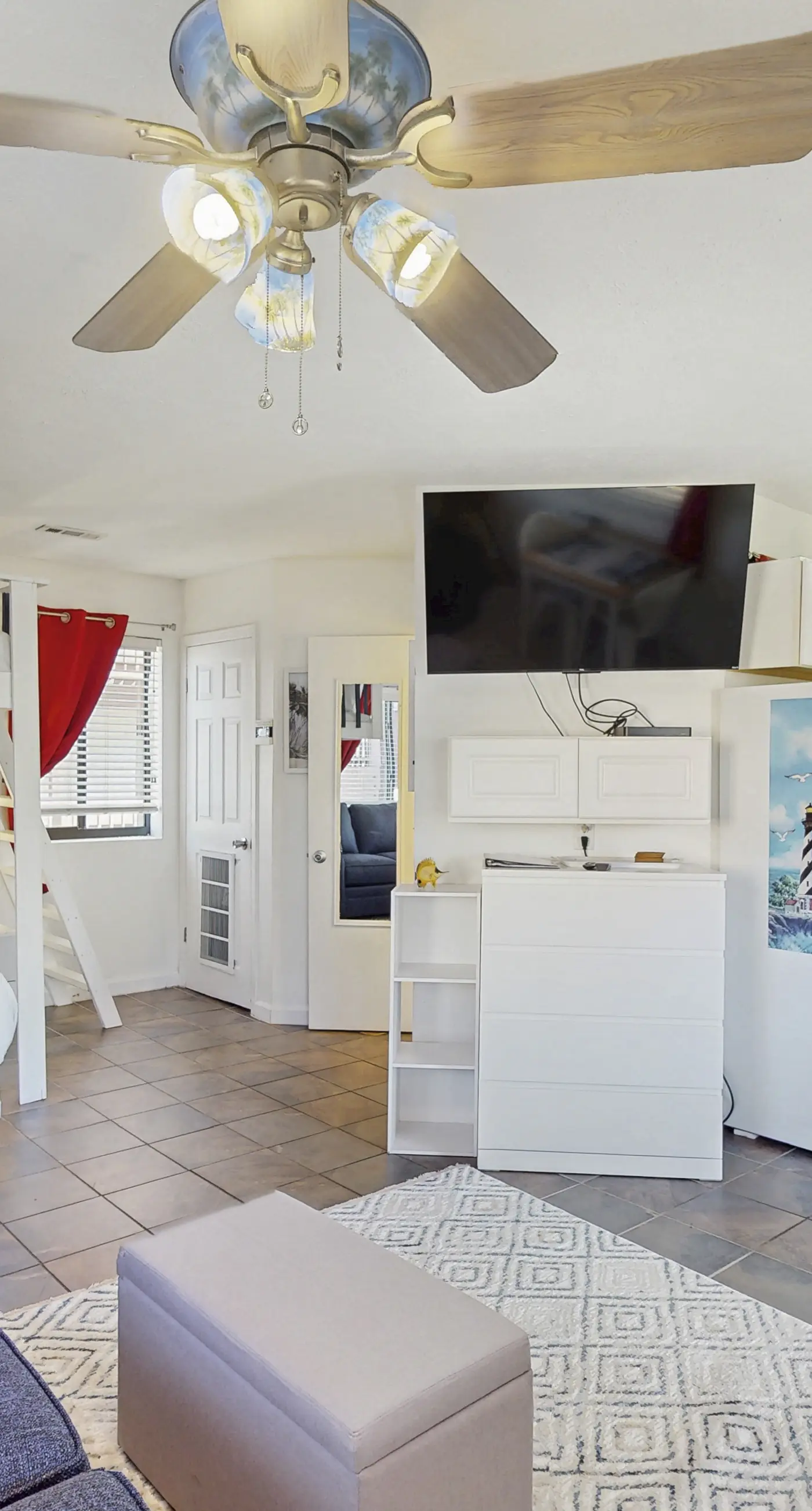 Peaceful studio beach condo with shared pool & full W/D