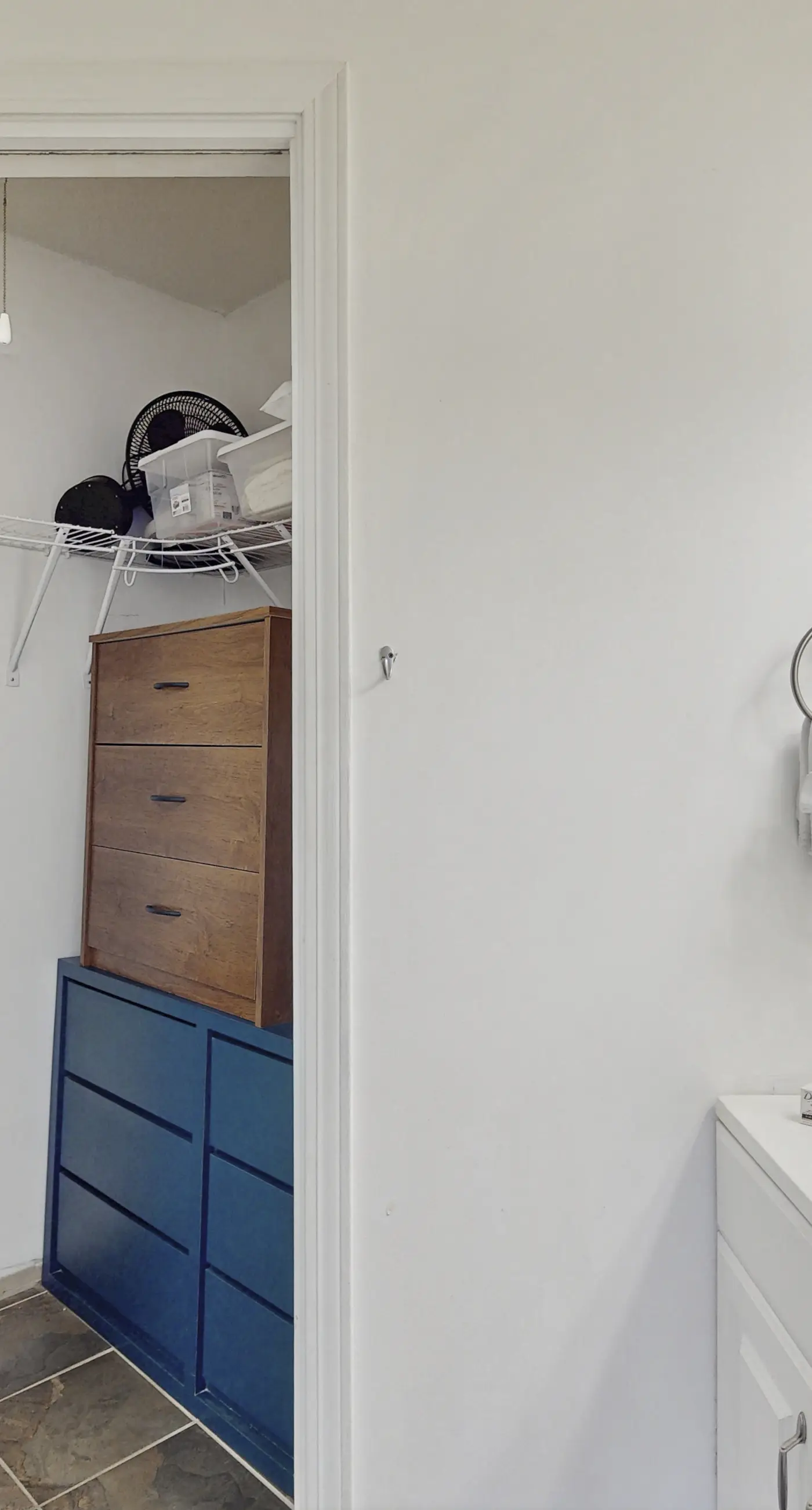 Peaceful studio beach condo with shared pool & full W/D