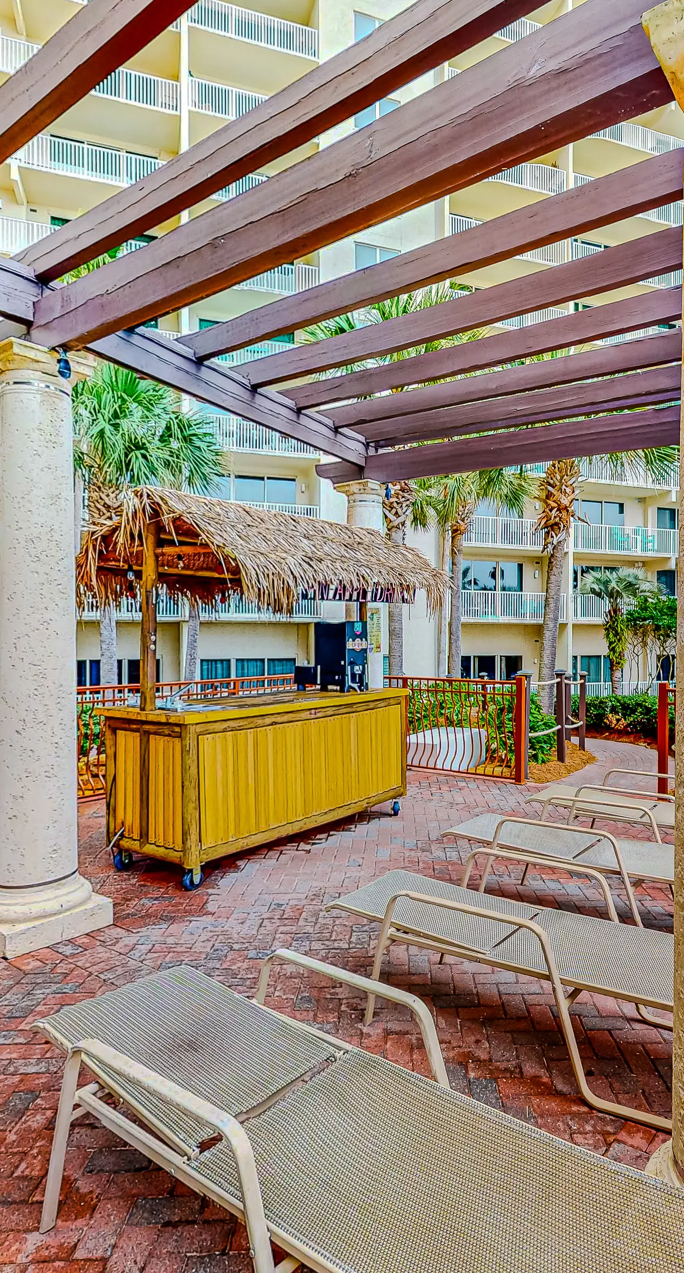 Gulf-front condo with sweeping views, pools, hot tubs, & easy beach