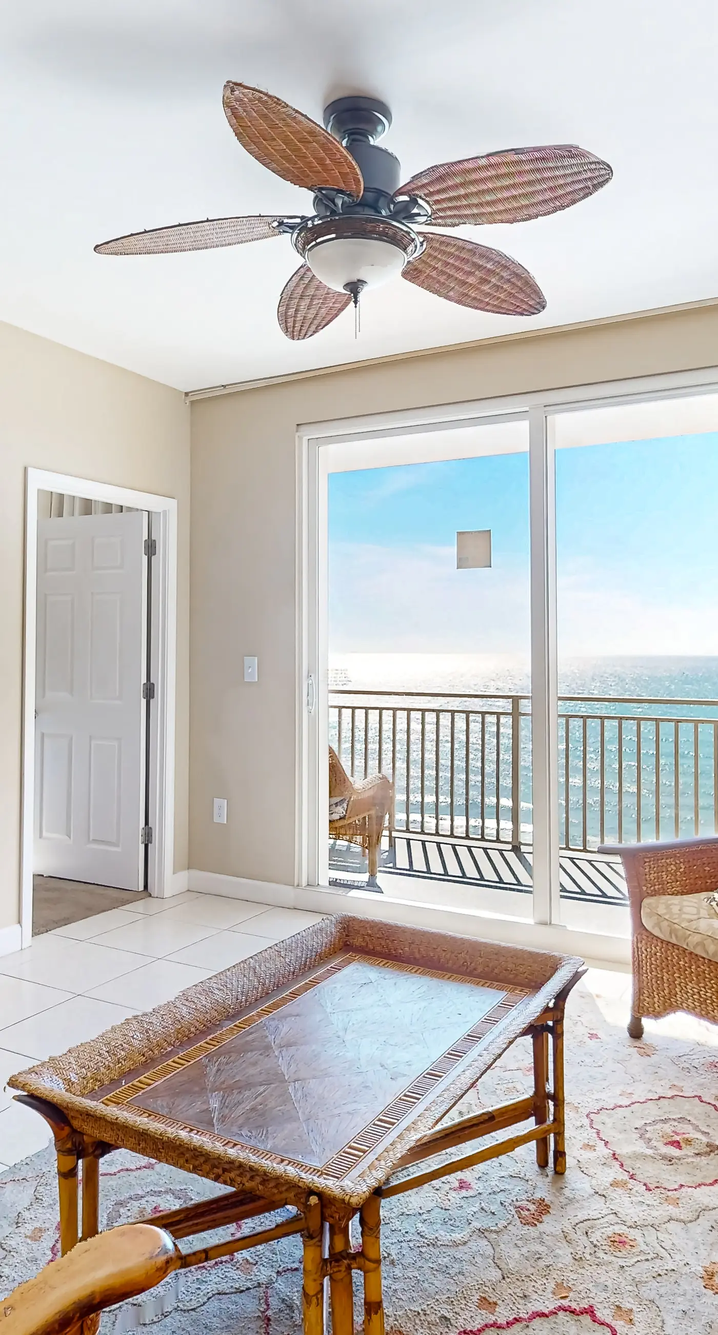 Privacy & serenity in beachfront condo with Gulf view & pools/hot tub