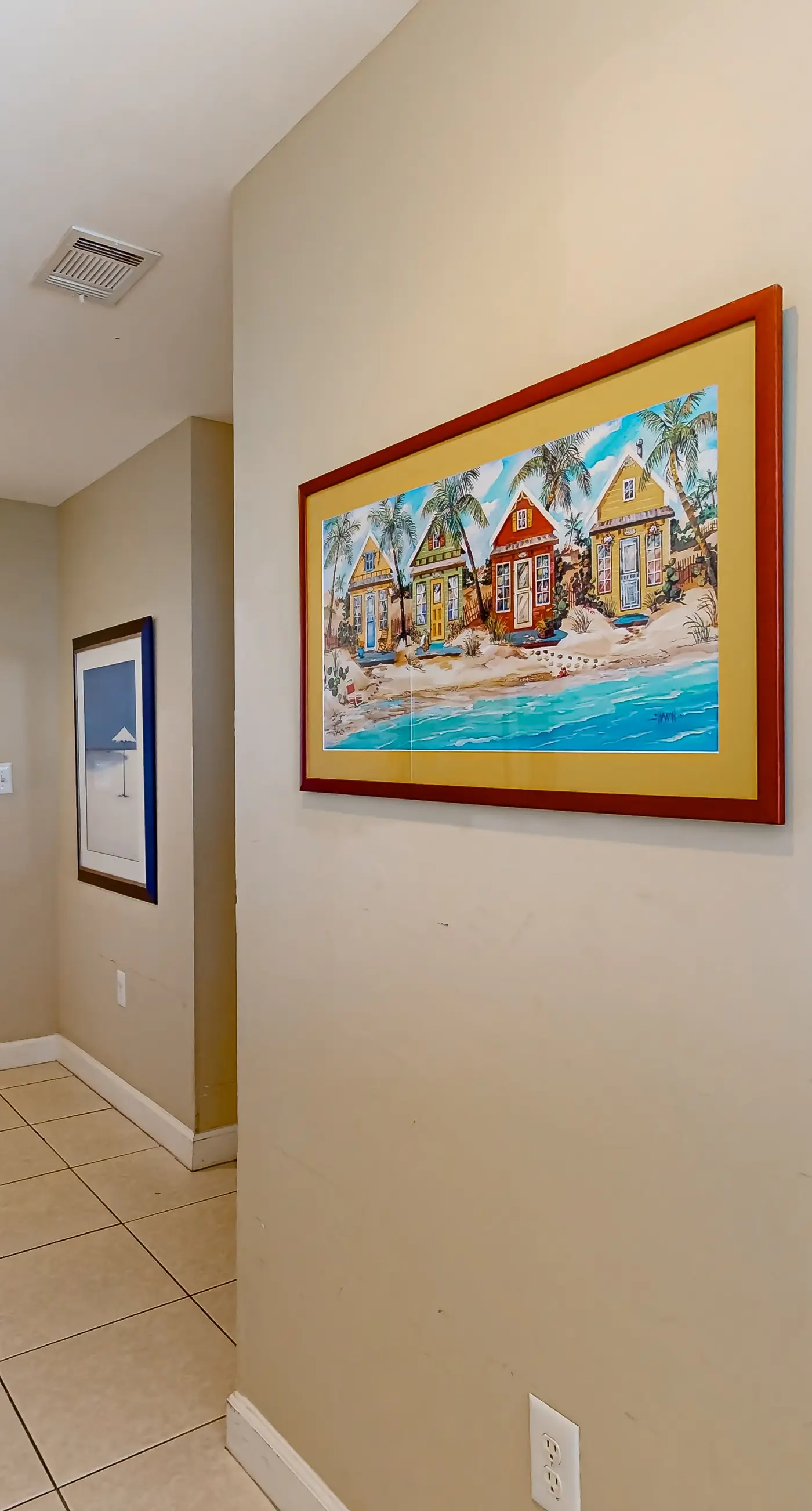 Privacy & serenity in beachfront condo with Gulf view & pools/hot tub