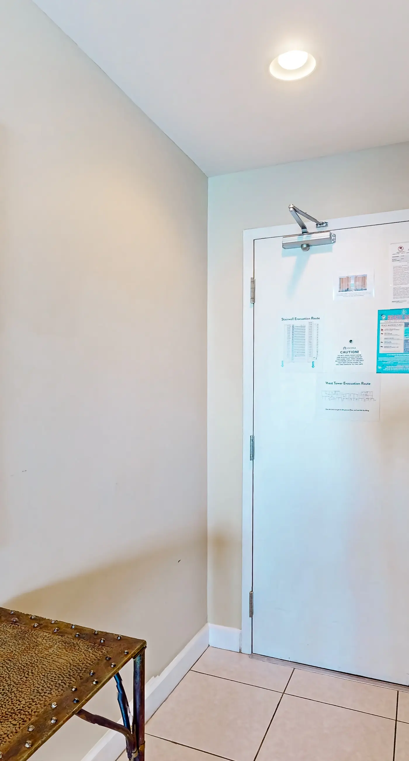 Privacy & serenity in beachfront condo with Gulf view & pools/hot tub