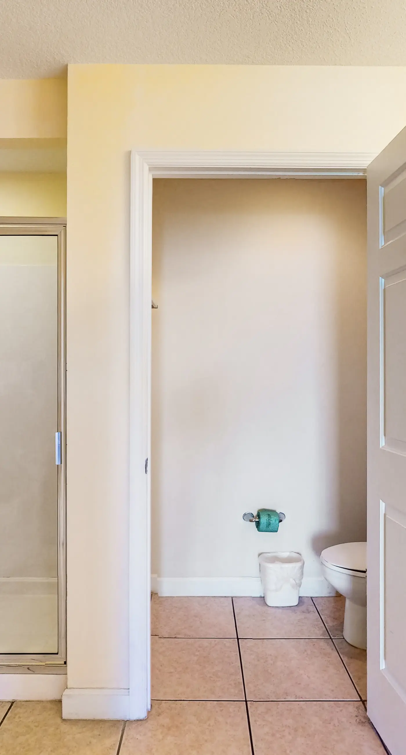 Gulf-front Condo w/ Shared Pool & Hot Tub, Ocean Views, WiFi, and Washer/Dryer