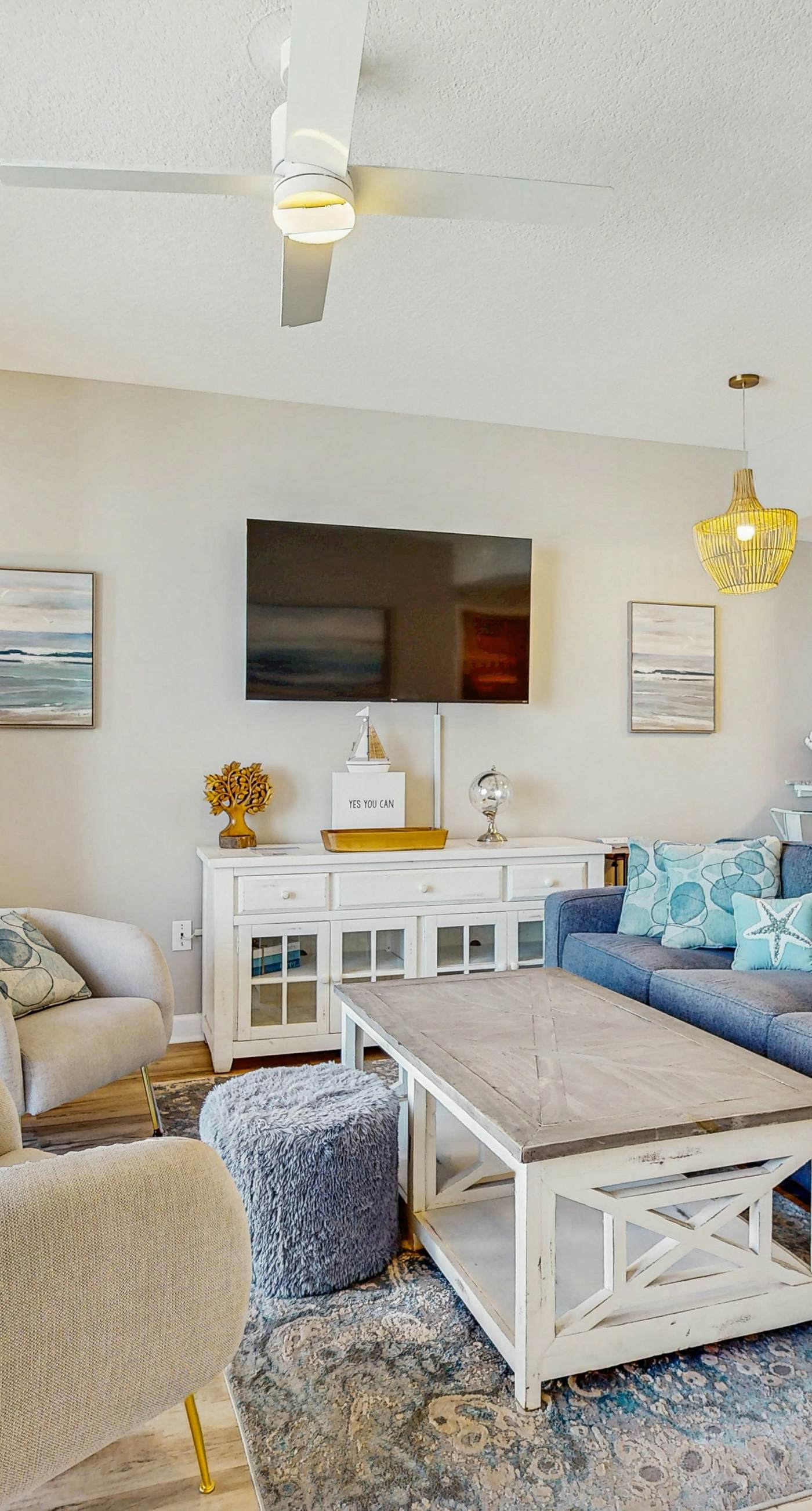 Gorgeous Beachfront Condo W/ Shared Pool/Hot Tub, Amazing Views & Beach Access