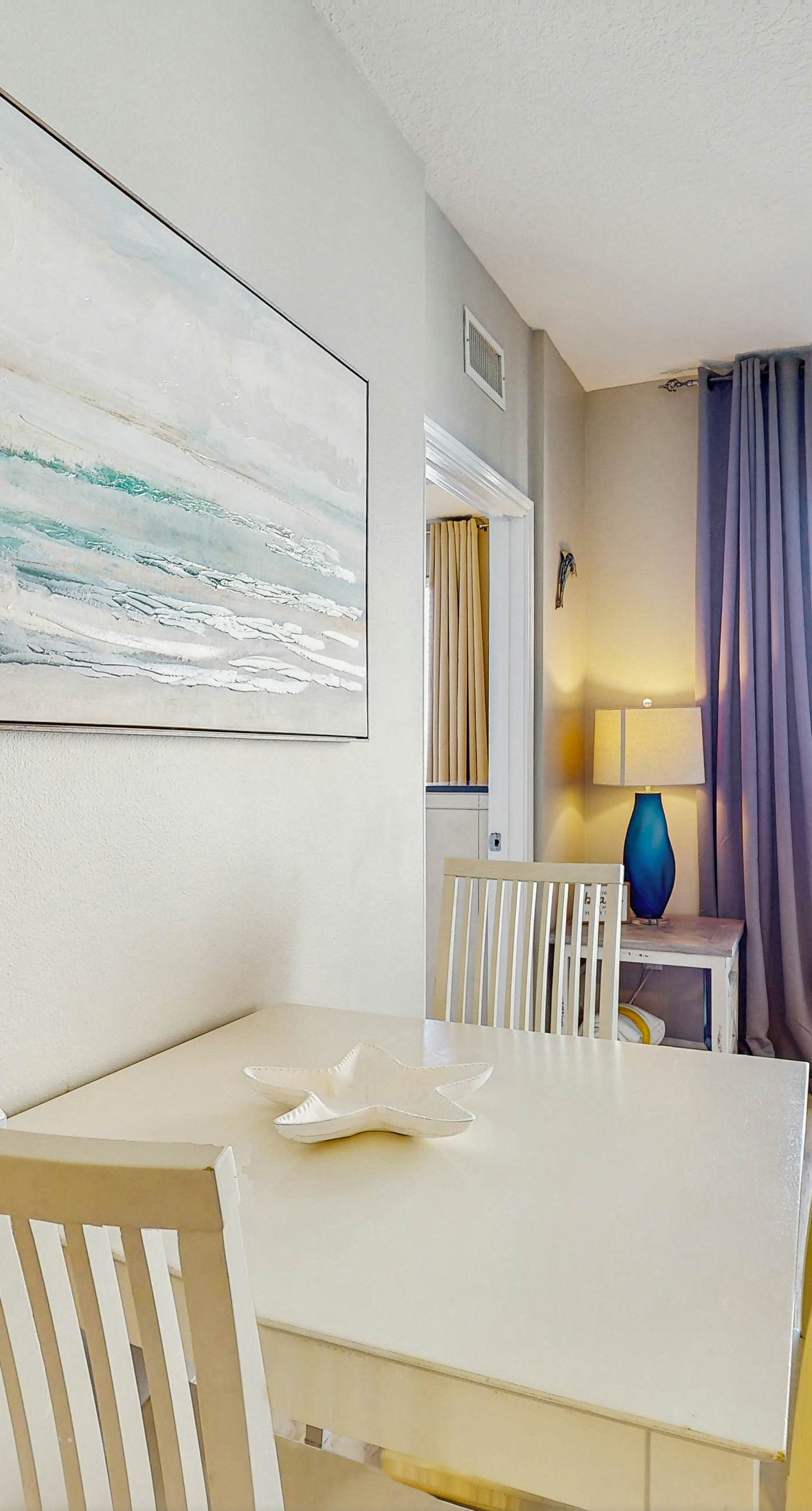 Gorgeous Beachfront Condo W/ Shared Pool/Hot Tub, Amazing Views & Beach Access