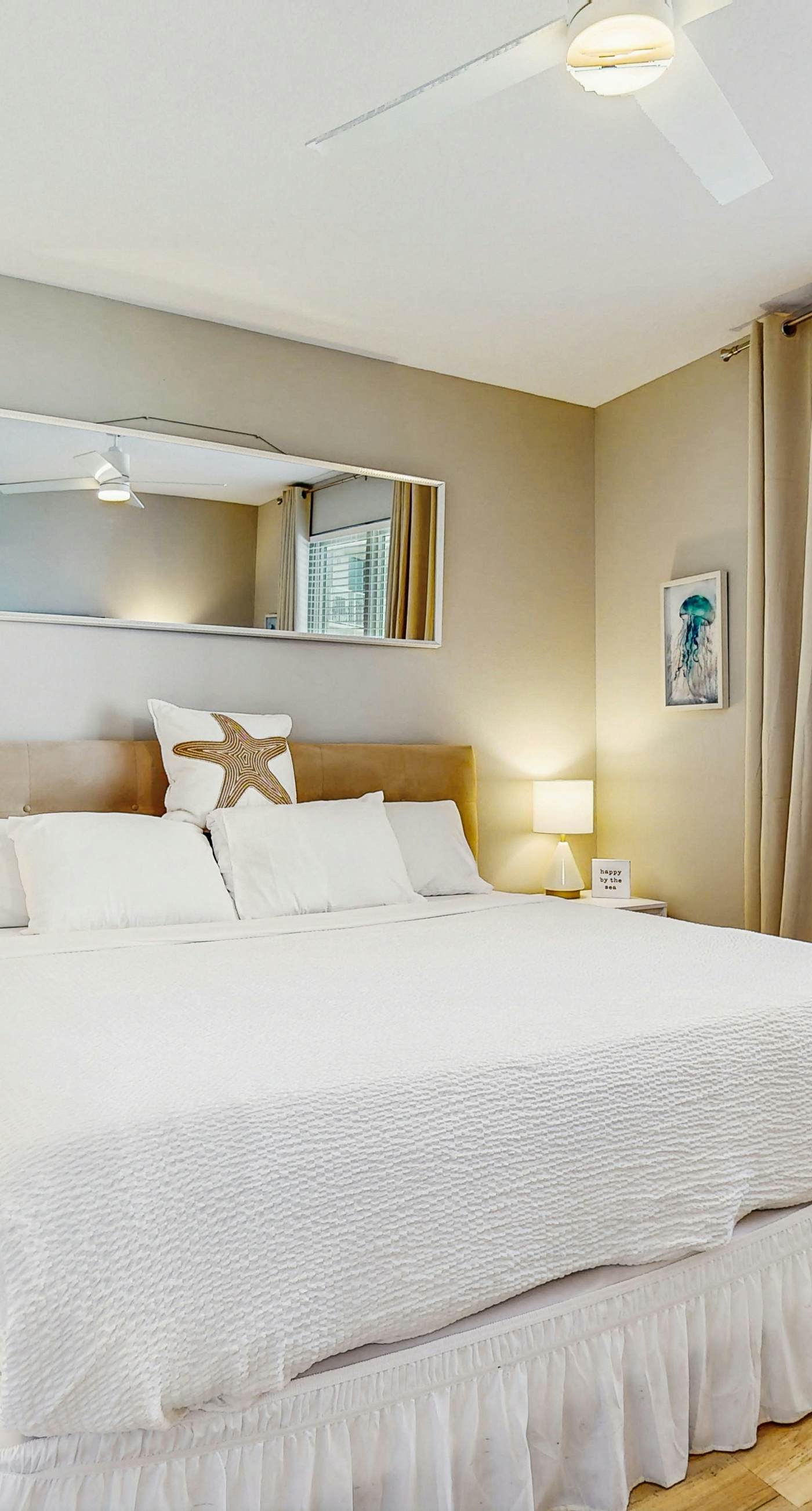 Gorgeous Beachfront Condo W/ Shared Pool/Hot Tub, Amazing Views & Beach Access