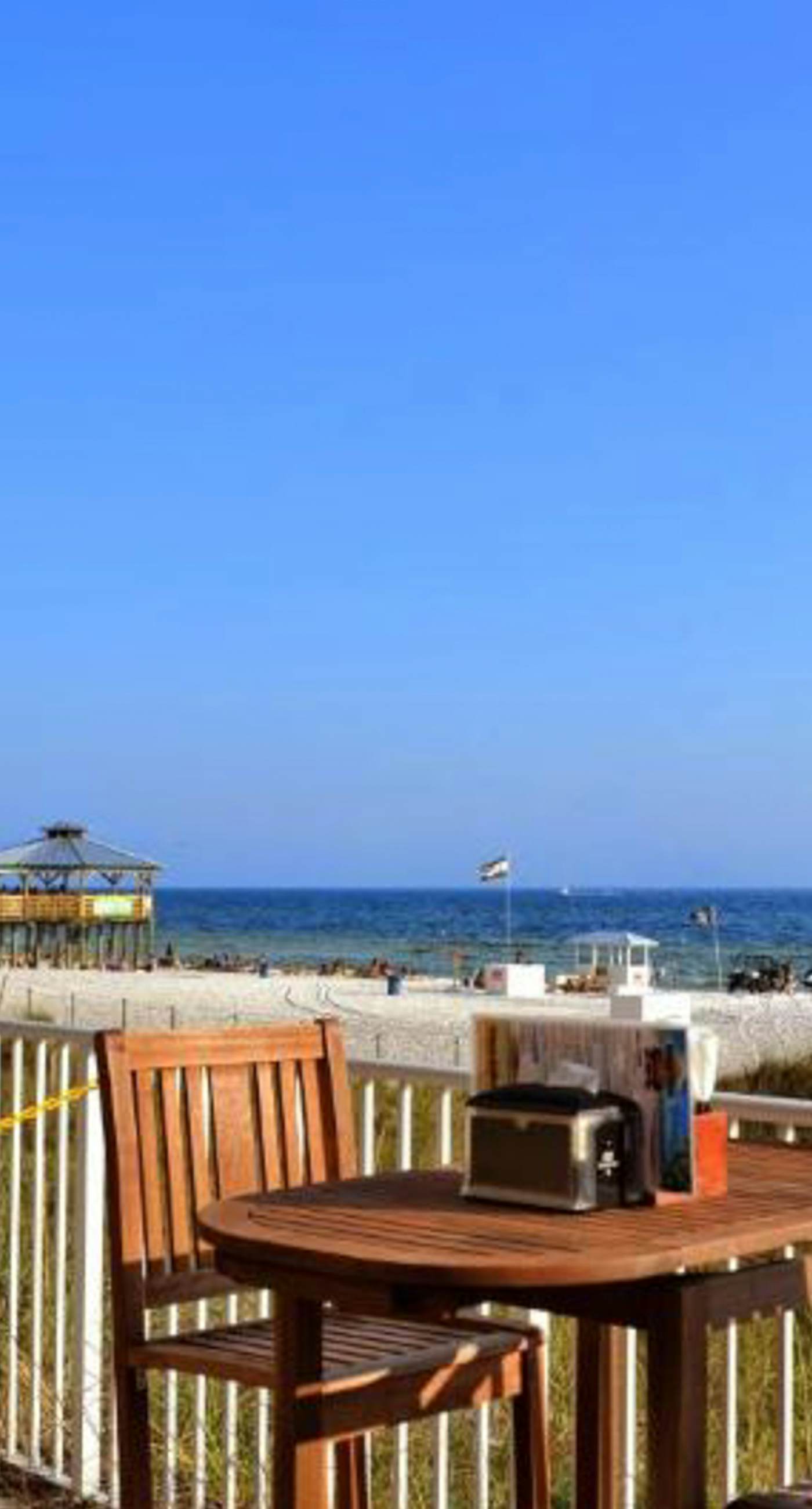 Gorgeous Beachfront Condo W/ Shared Pool/Hot Tub, Amazing Views & Beach Access