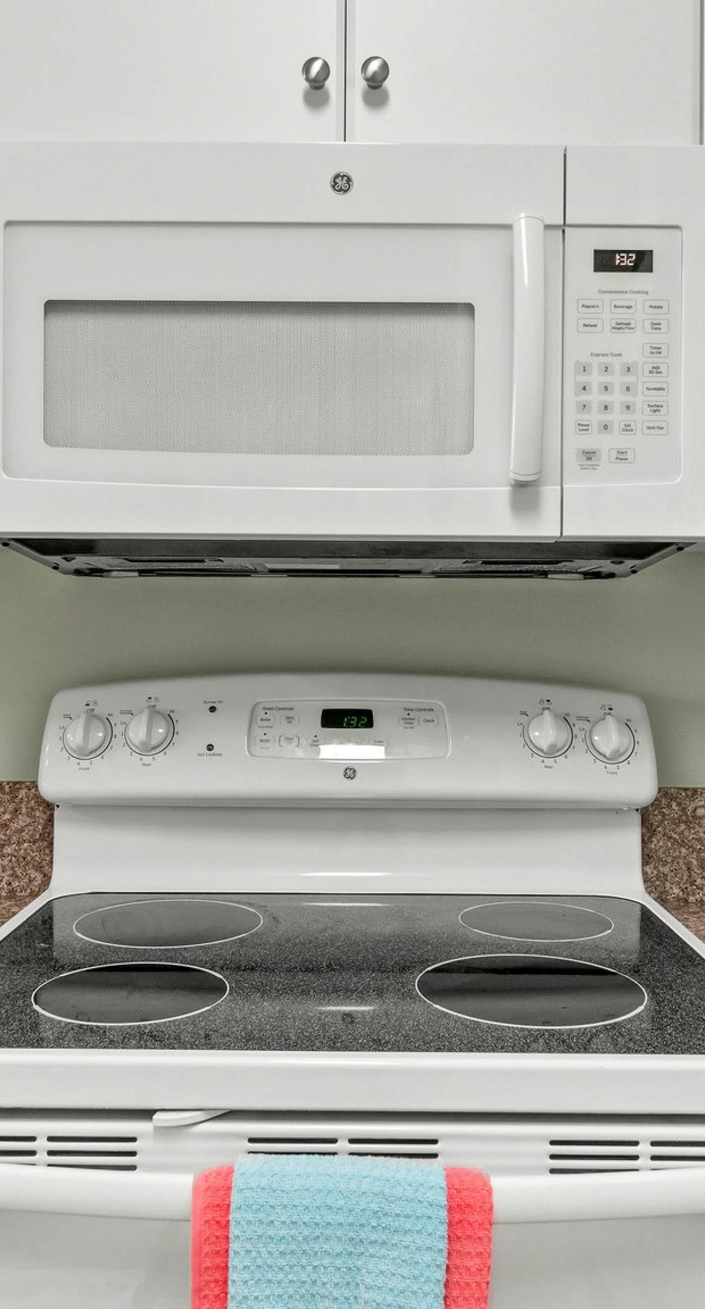 Beachfront retreat with pool, hot tub, gym, & seasonal beach chairs & umbrella