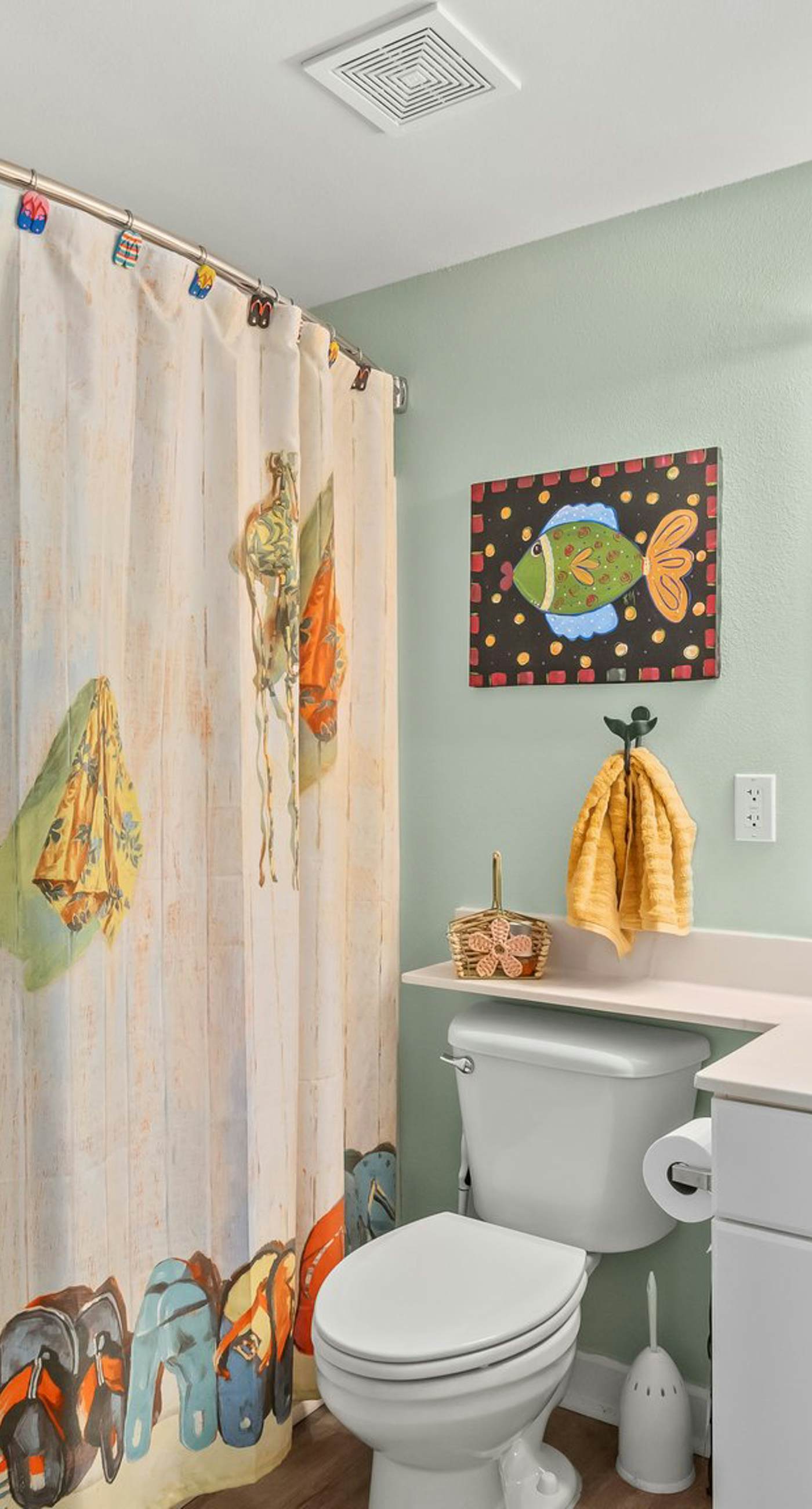 Beachfront retreat with pool, hot tub, gym, & seasonal beach chairs & umbrella