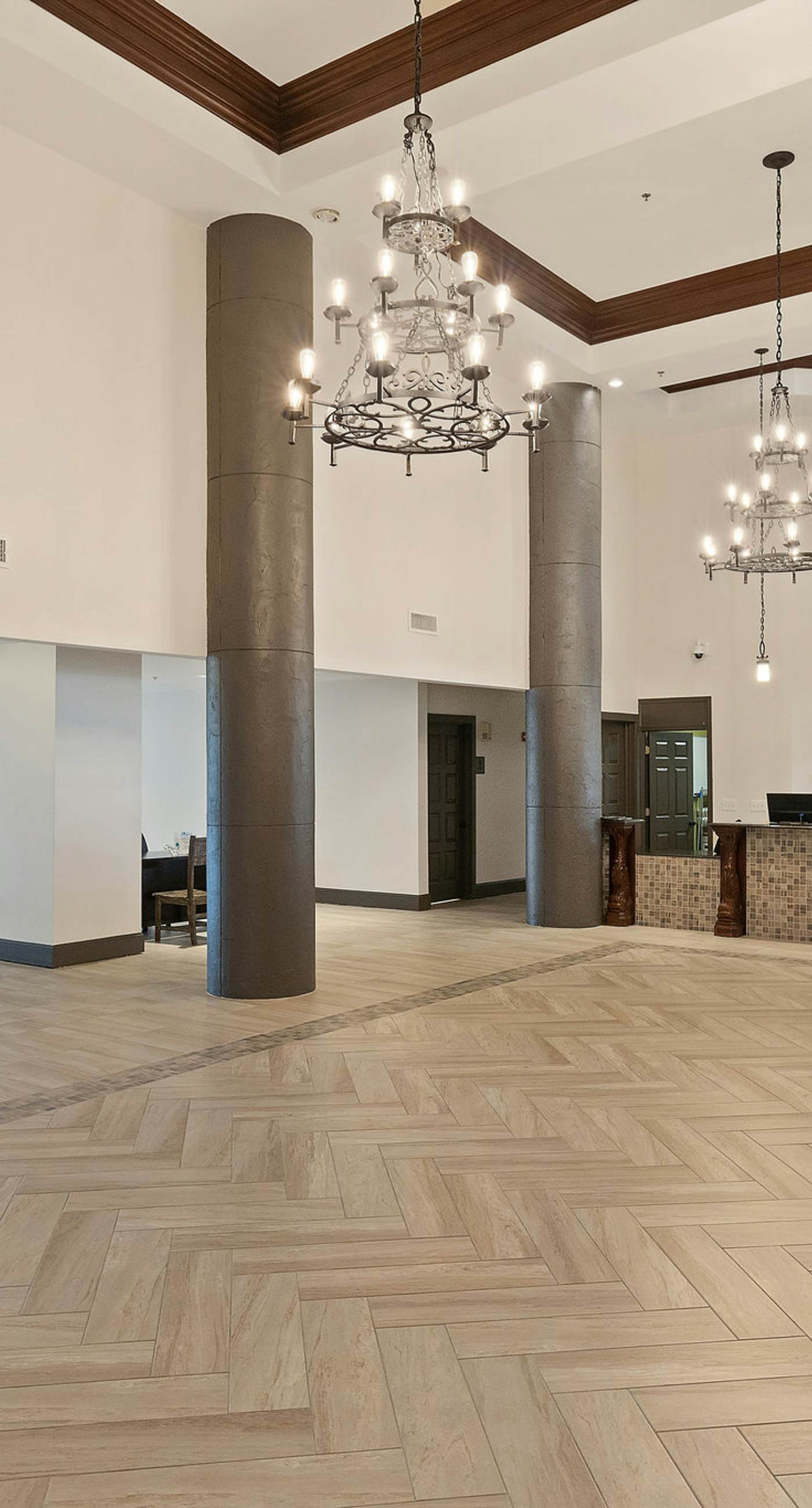 Beachfront retreat with pool, hot tub, gym, & seasonal beach chairs & umbrella