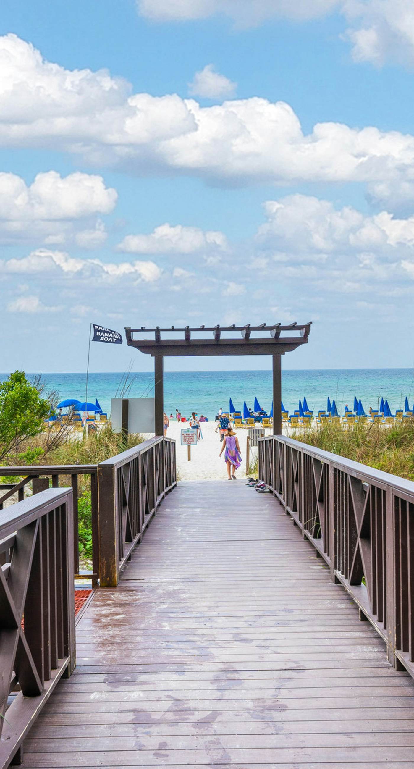 Beachfront retreat with pool, hot tub, gym, & seasonal beach chairs & umbrella