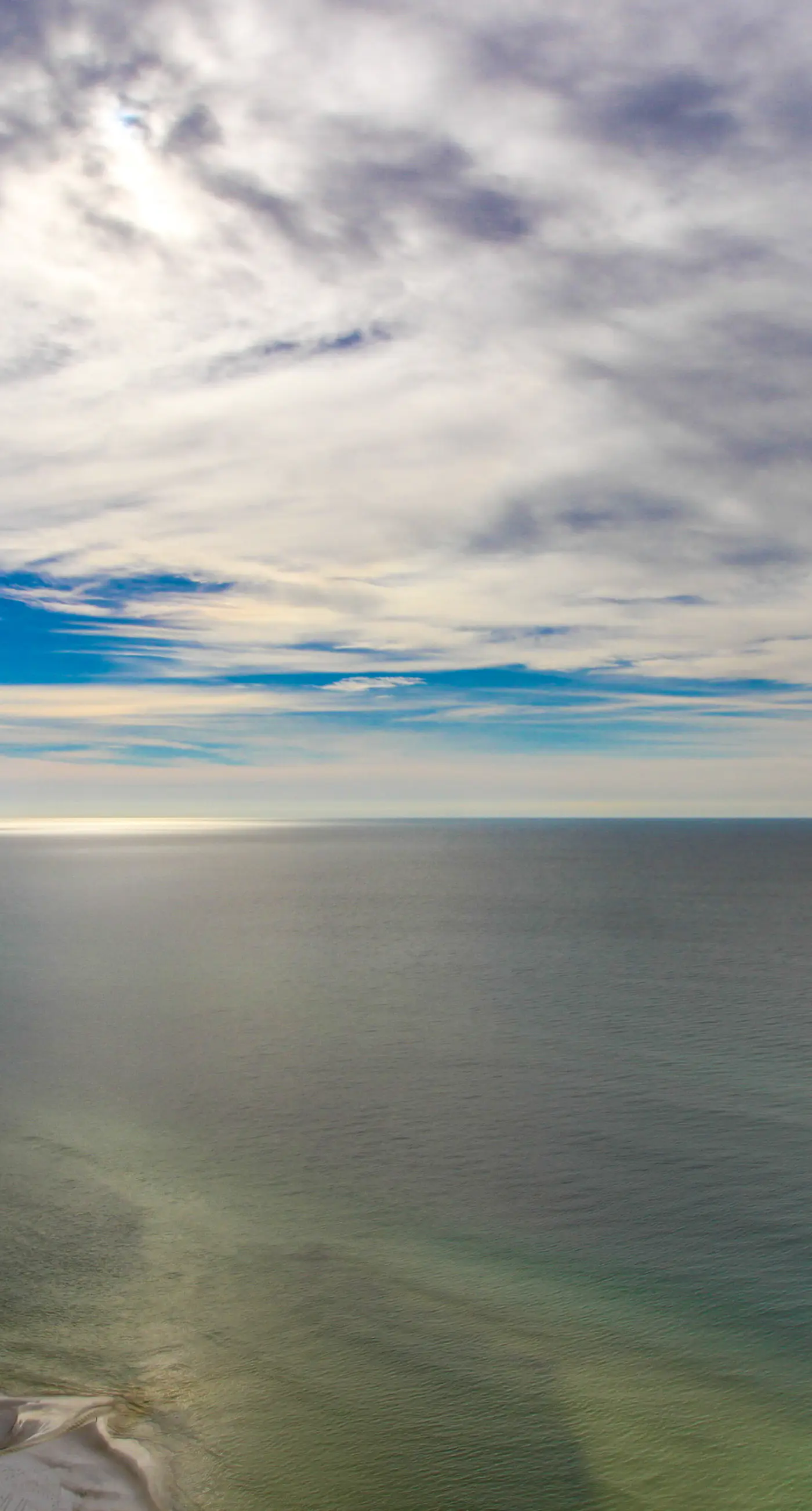 16th-floor oceanfront condo with pools & hot tub, ocean view, W/D & WiFi