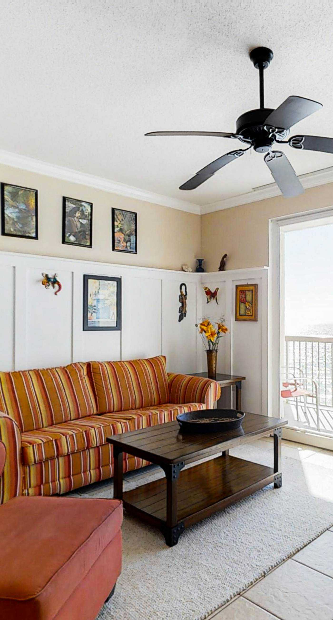 Stunning Florida getaway with Gulf view, pools, & central location