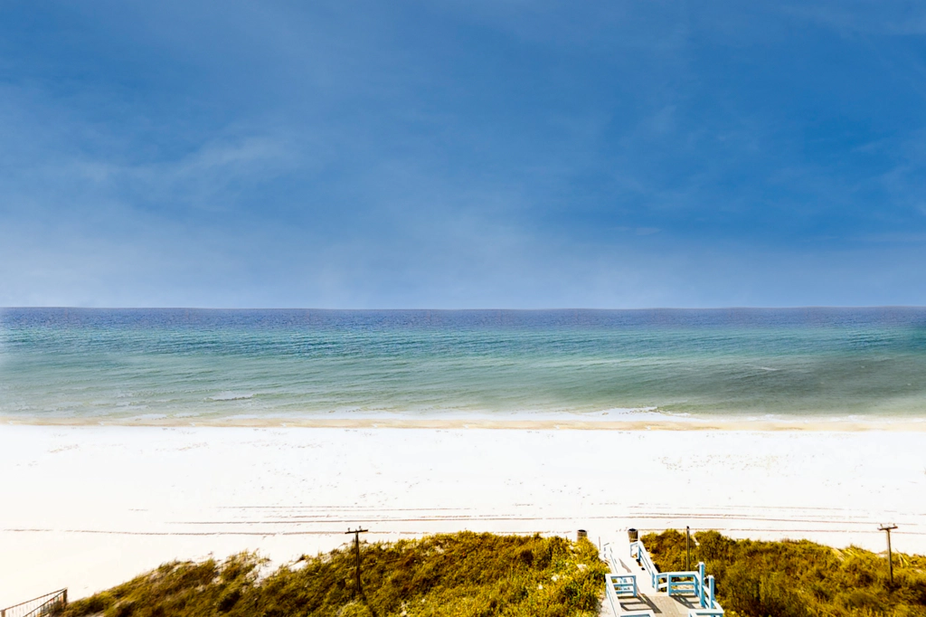 Stunning Florida getaway with Gulf view, pools, & central location