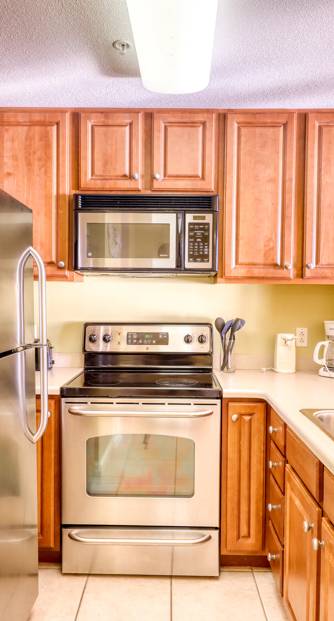 Gulf Front Family friendly getaway w/Beach Service