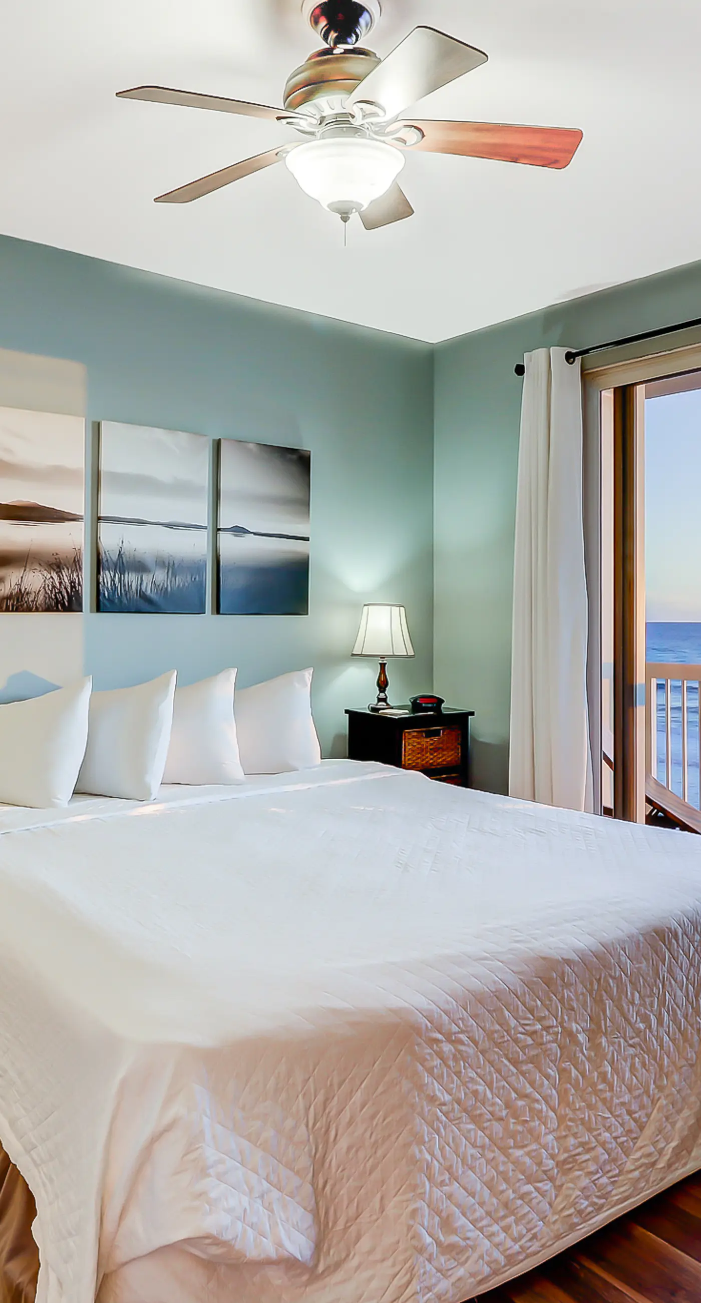 Dreamy retreat on the Gulf with pool, basketball court & beach access