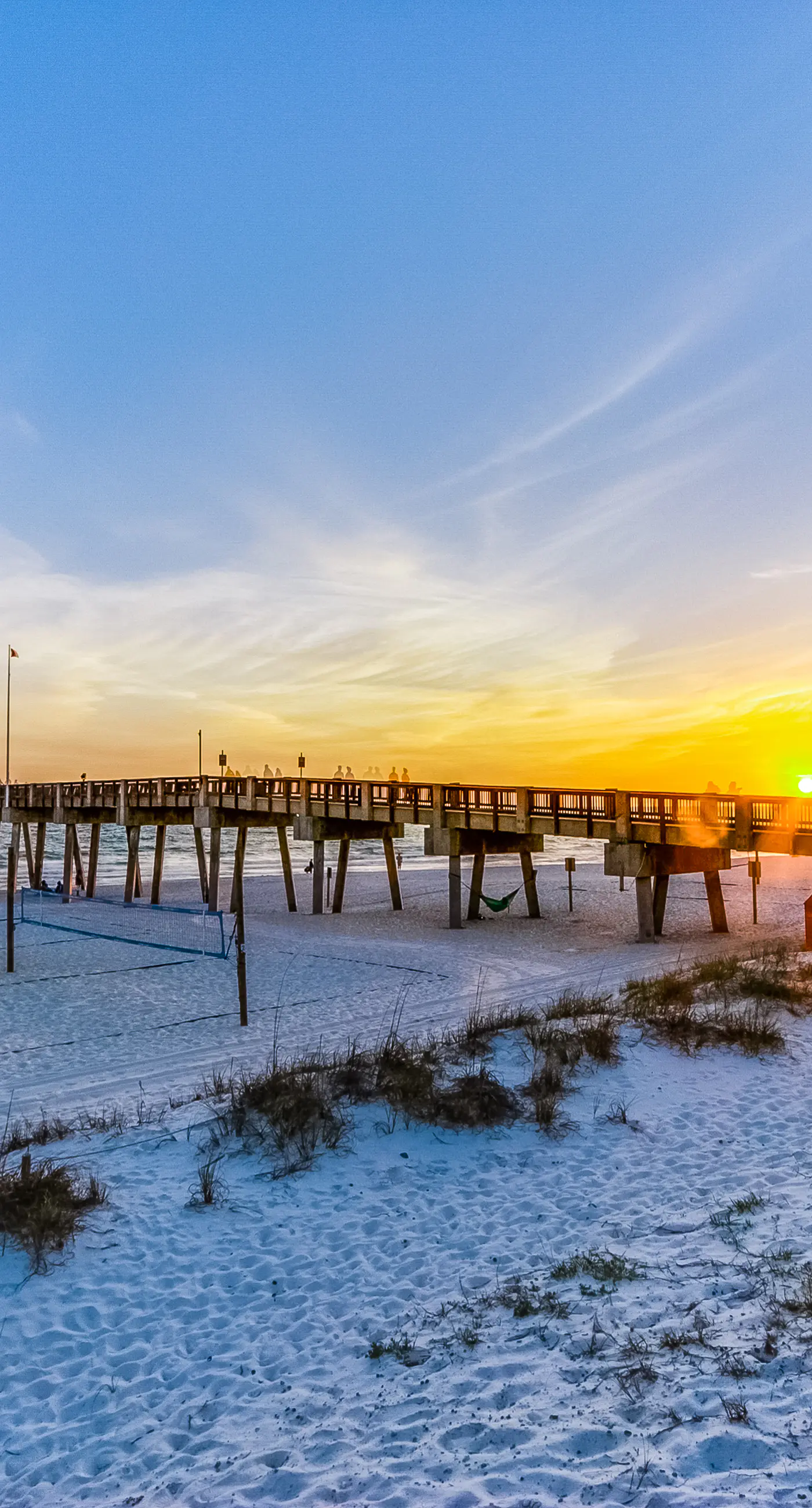 Dreamy retreat on the Gulf with pool, basketball court & beach access