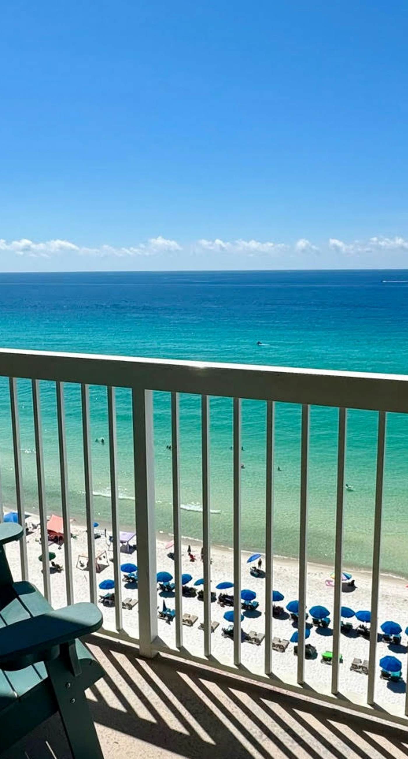 Gorgeous beachfront condo, shared pool and beach access