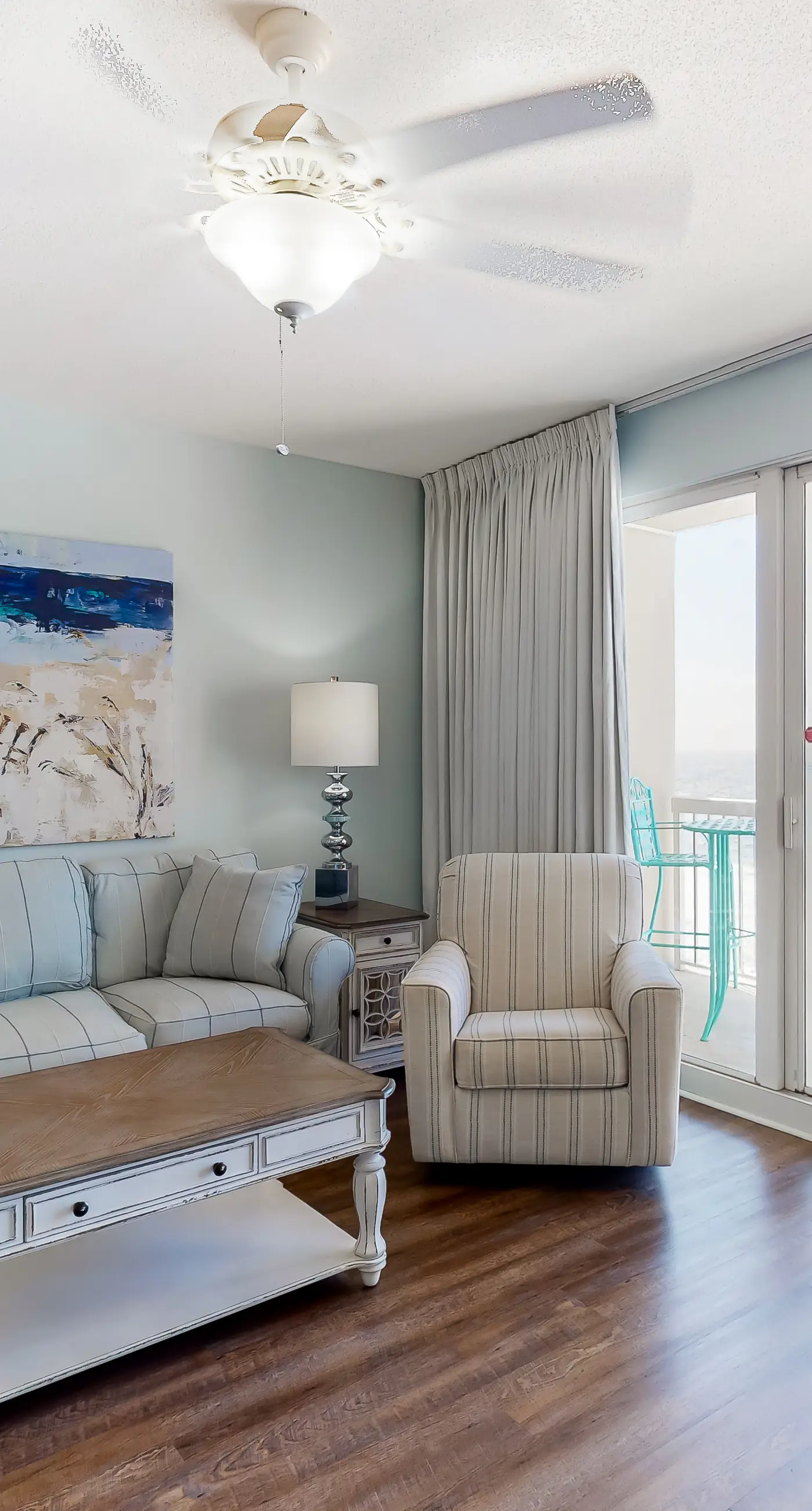 Fun beach getaway with beautiful views, pools, hot tub & beach access