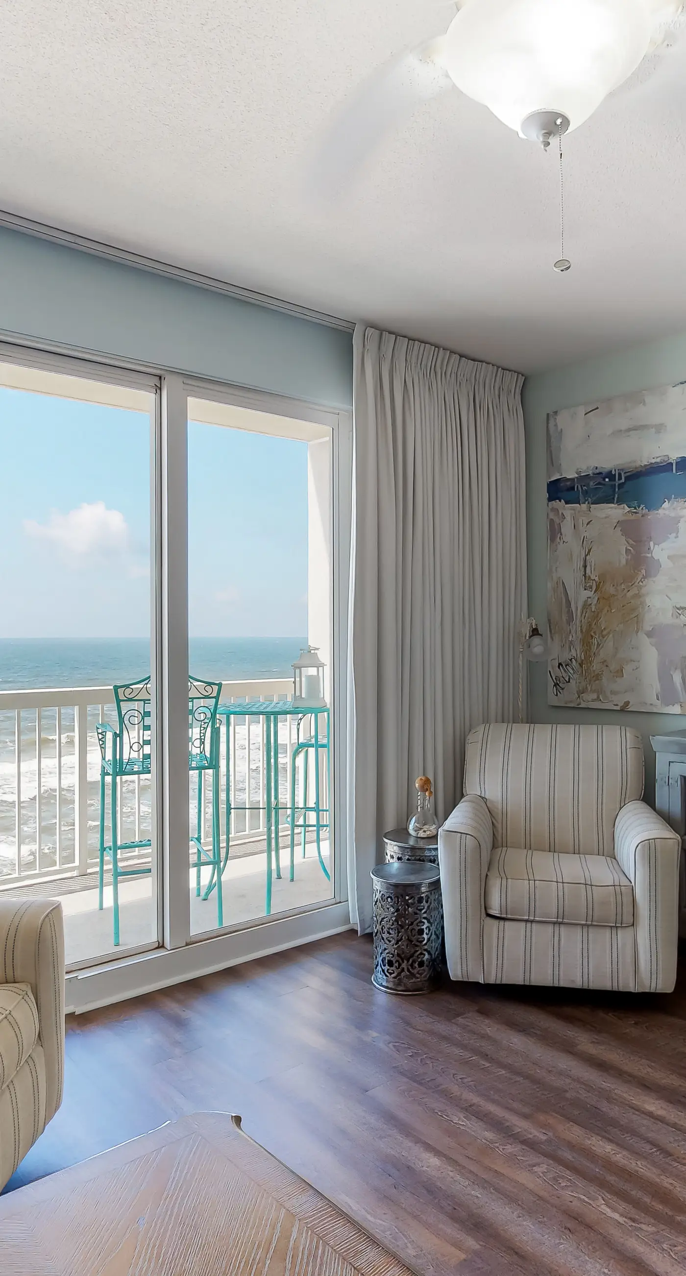 Fun beach getaway with beautiful views, pools, hot tub & beach access