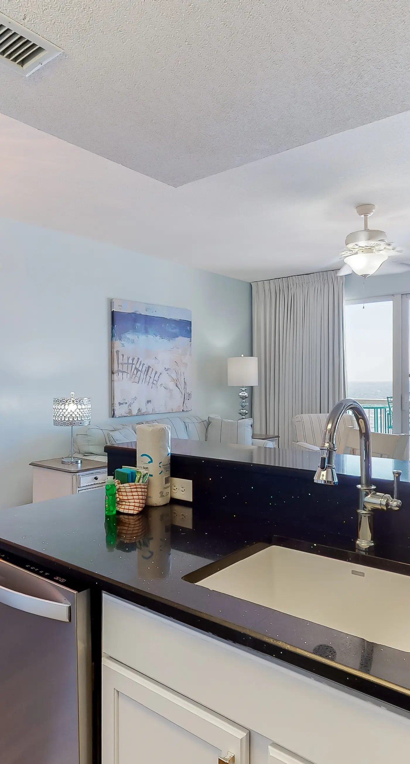 Fun beach getaway with beautiful views, pools, hot tub & beach access