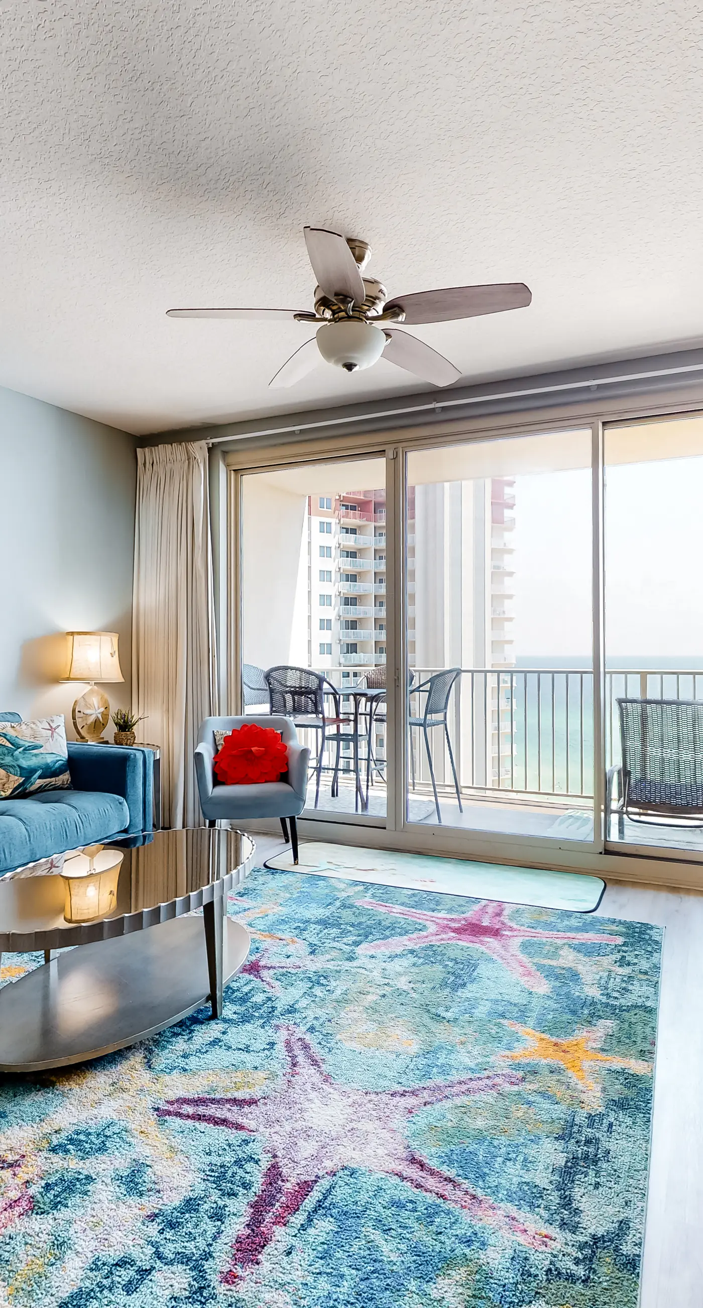 Updated beachfront condo with pool, hot tub, W/D, & central AC