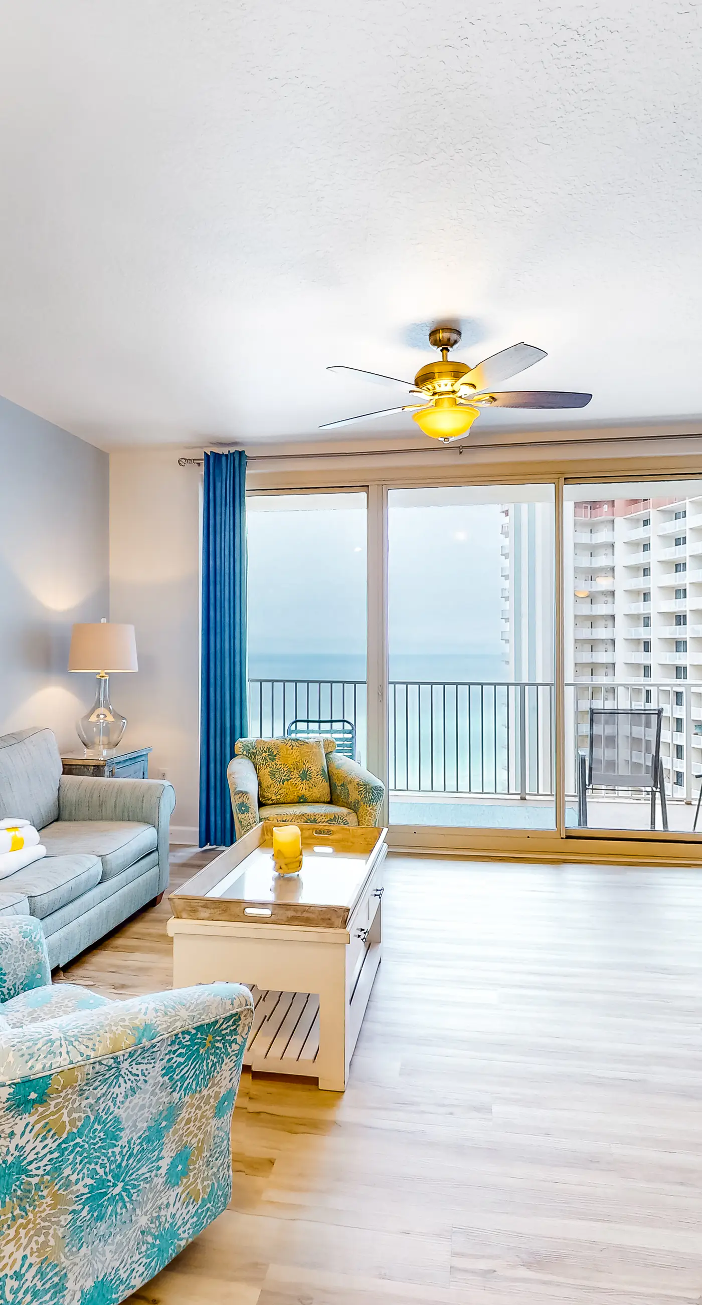 Gulf-view resort condo with pools, hot tubs, & on-site dining - walk to beach