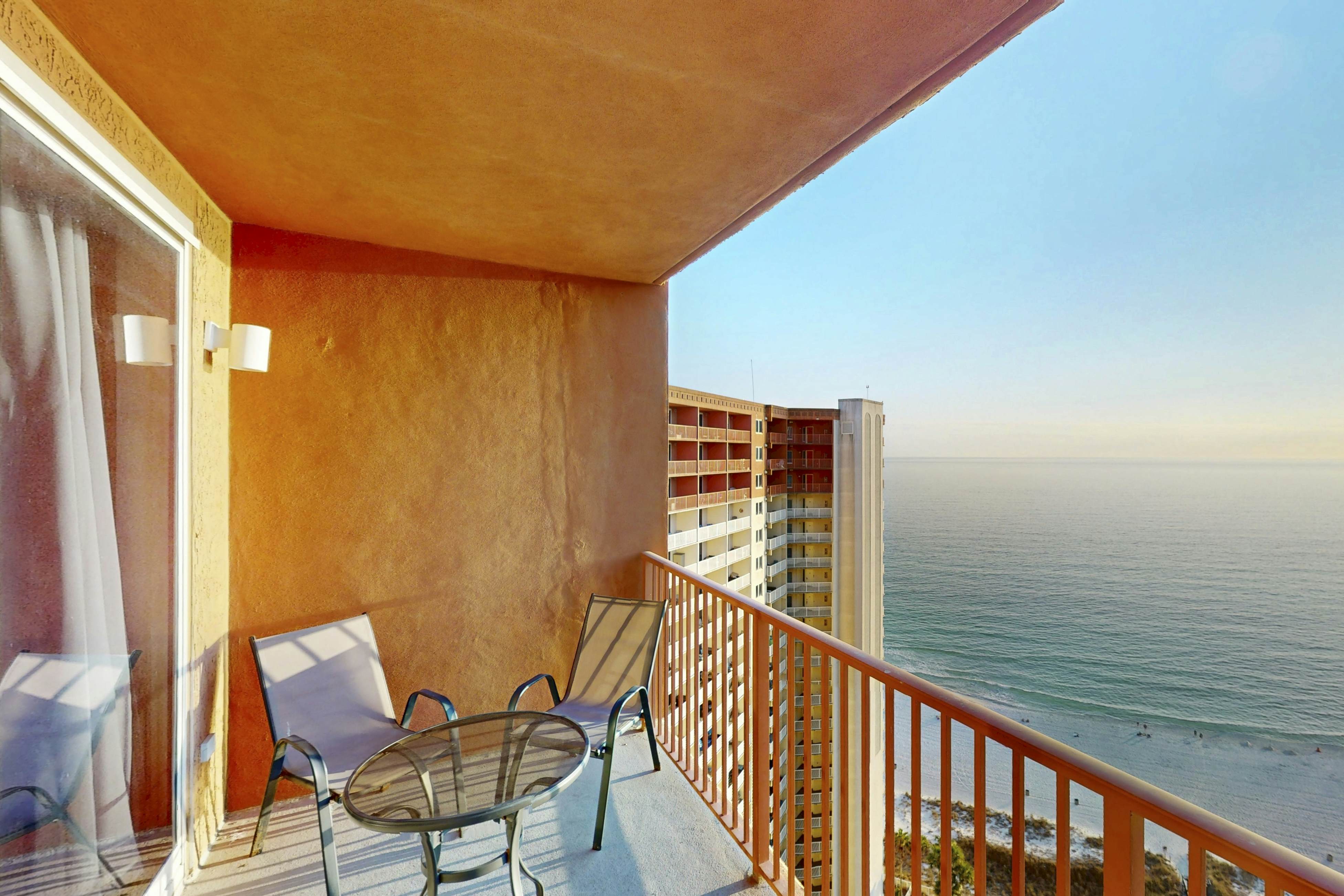 Beachfront condo with Gulf views, pools, hot tubs, sauna, & fitness center