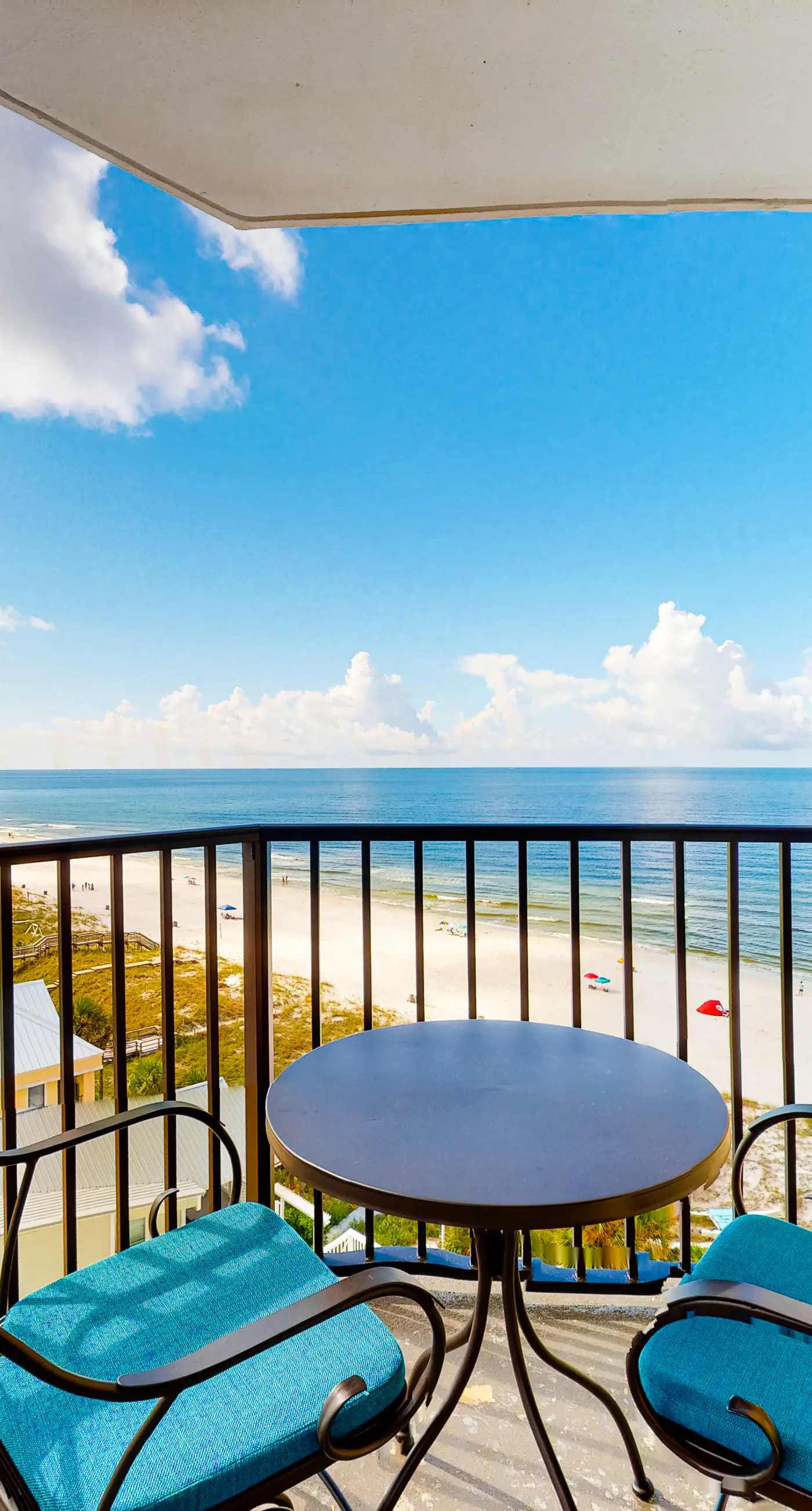 Gulf-front, 10th-floor condo with gorgeous views, AC, fast WiFi, pools, & tennis