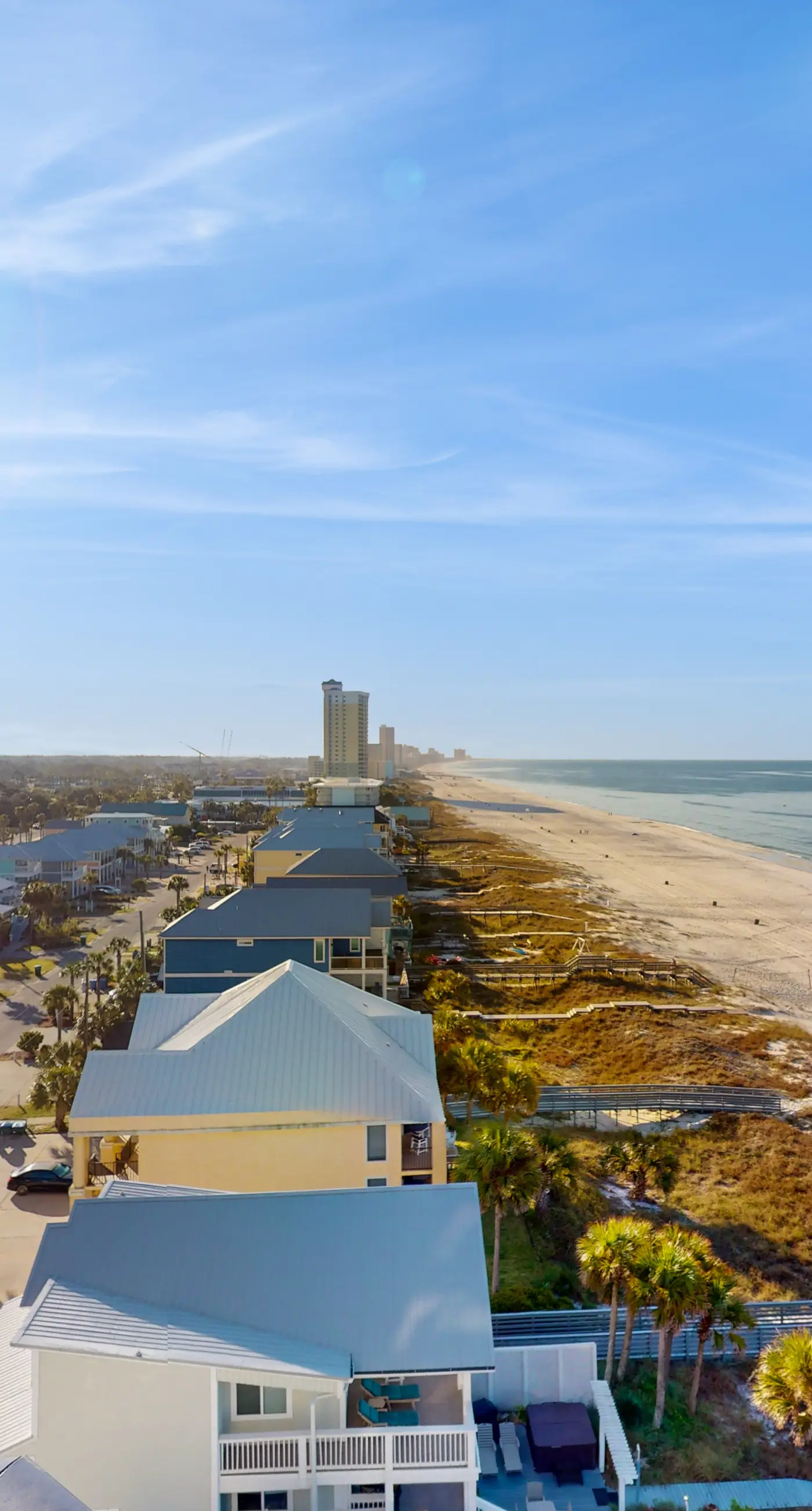 10th-floor, Gulf-front condo with pools, tennis, views, & fast WiFi