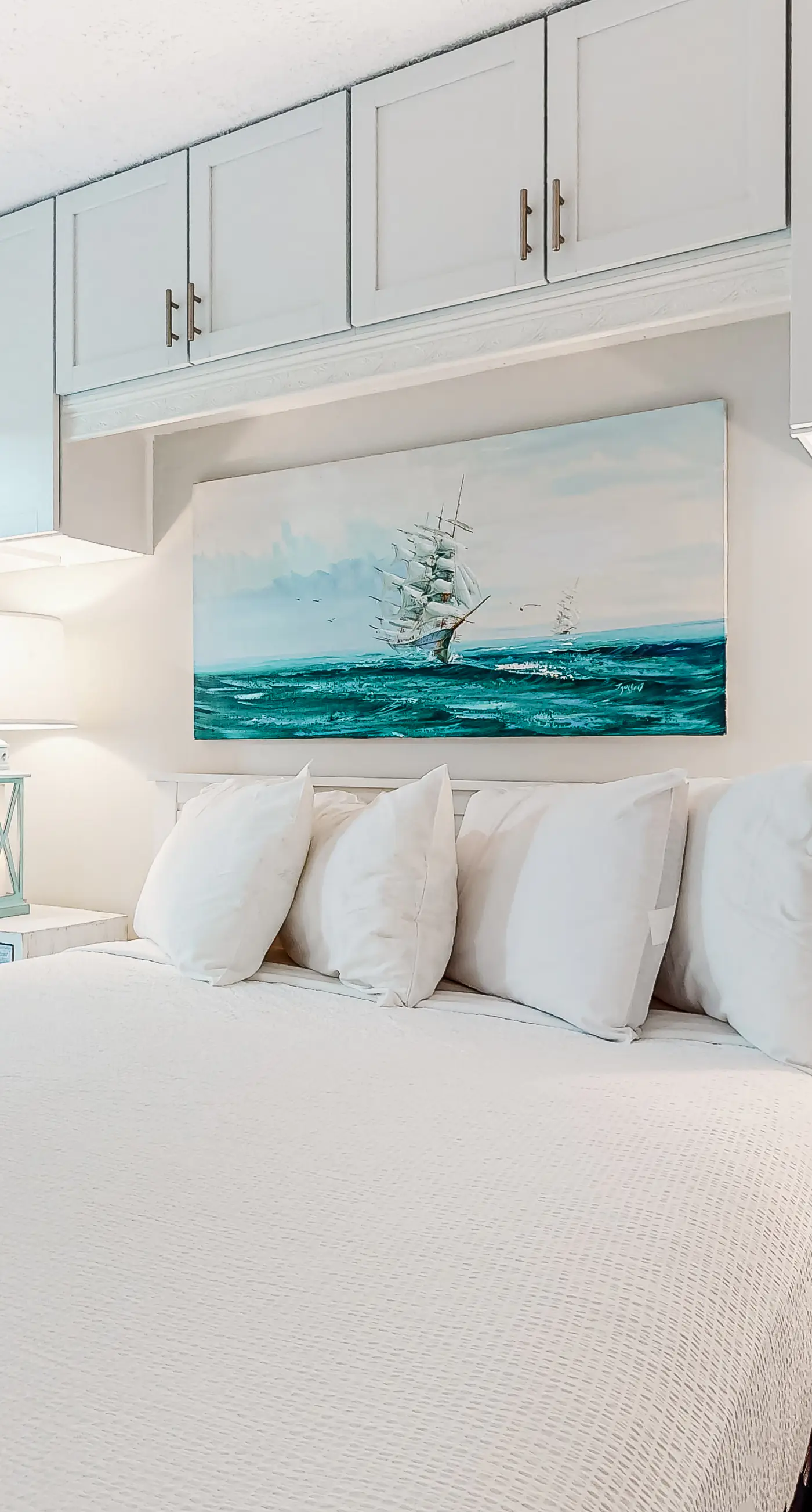 Gulf-front condo with amazing views, WiFi, central AC, pools, & fitness room