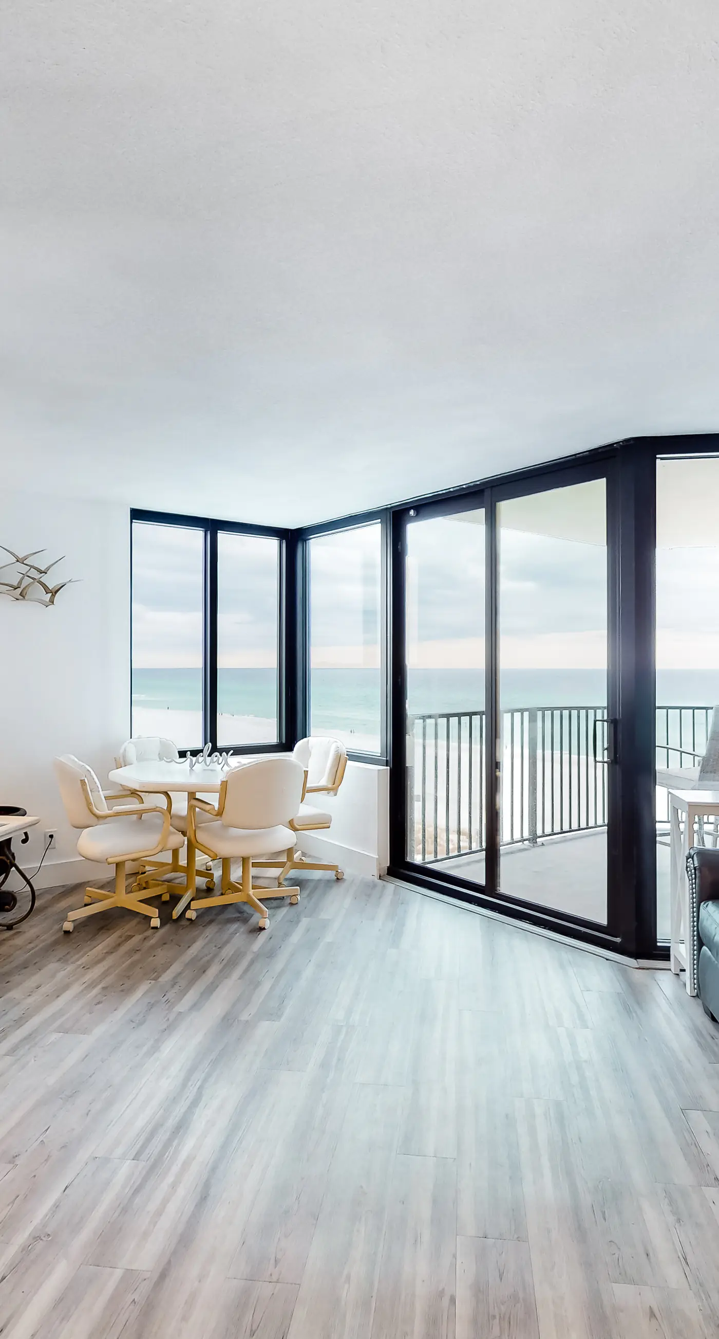 Beachfront condo with a private balcony, three pools, tennis, & picnic area