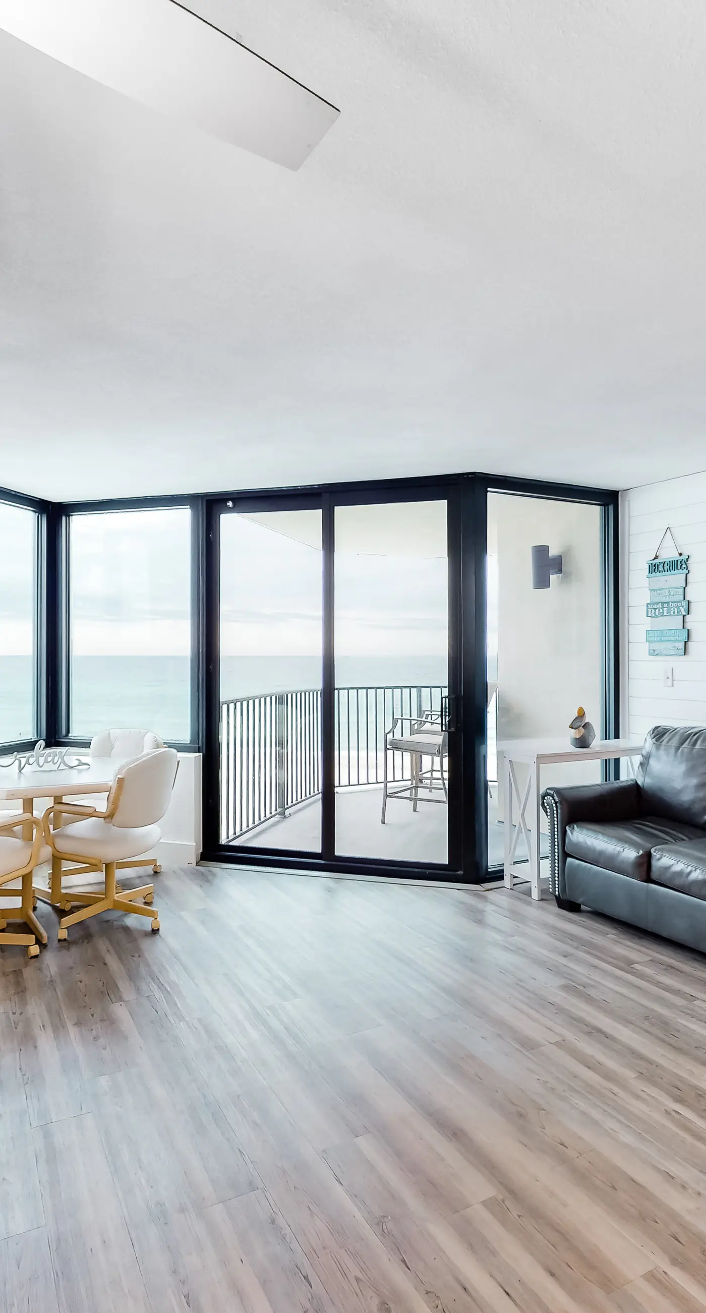 Beachfront condo with a private balcony, three pools, tennis, & picnic area