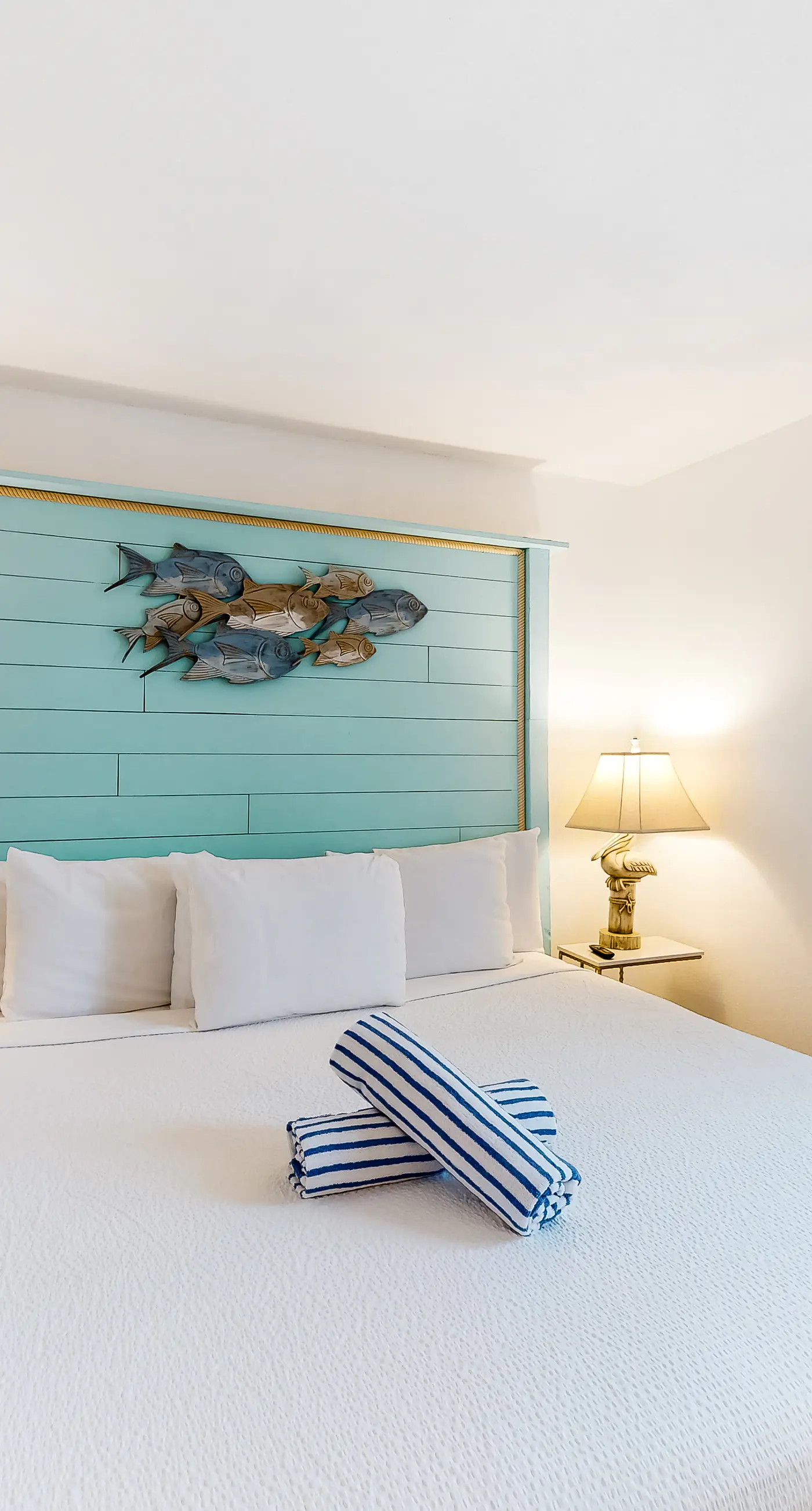 Beachfront condo with a private balcony, three pools, tennis, & picnic area