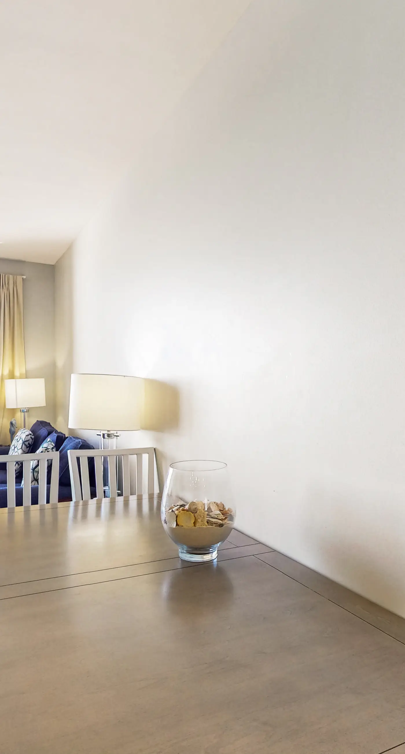 Lovely beachfront resort condo with waterpark, pools, hot tub & beach access