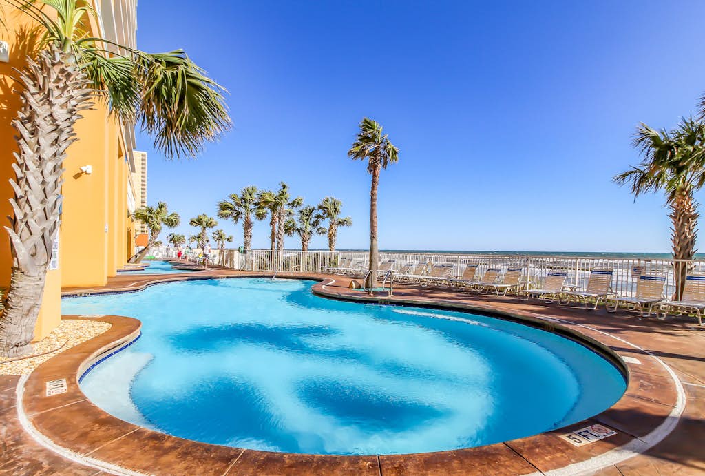 Splash Resort 1401W Suite A Studio