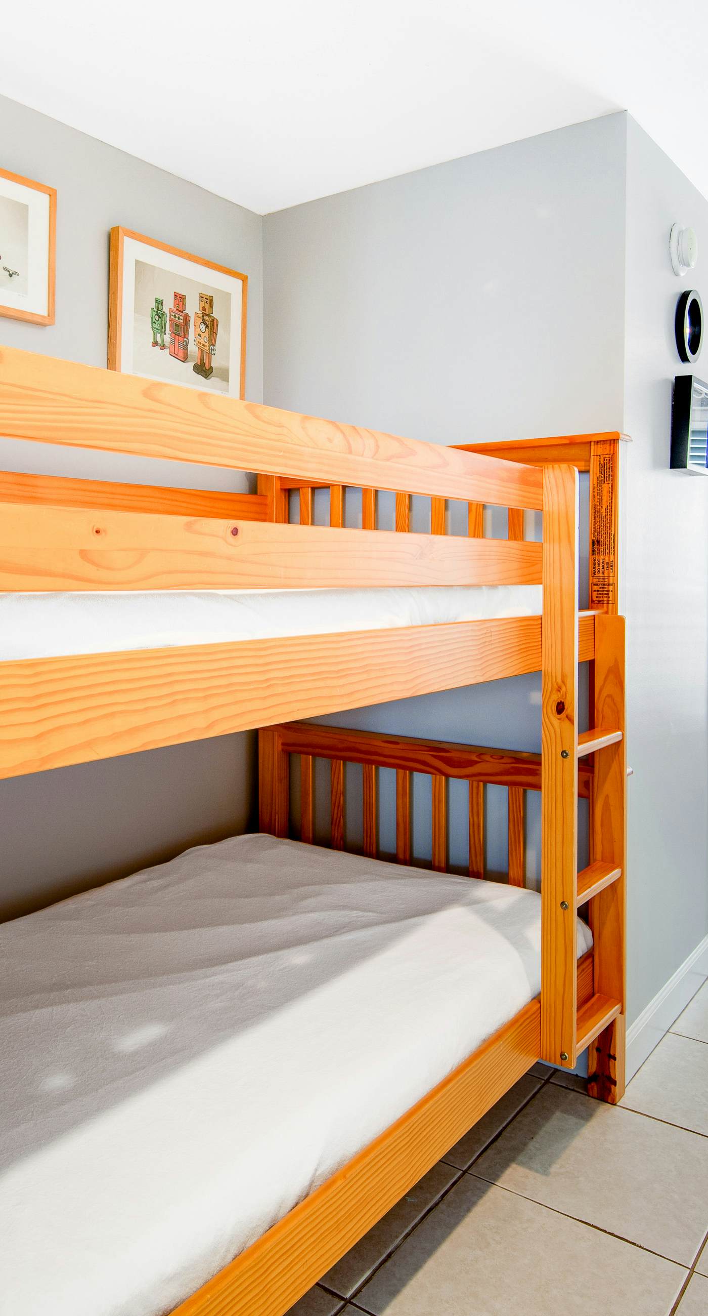 Colorful, beachfront condo with Gulf view, pool, hot tub, and lazy river