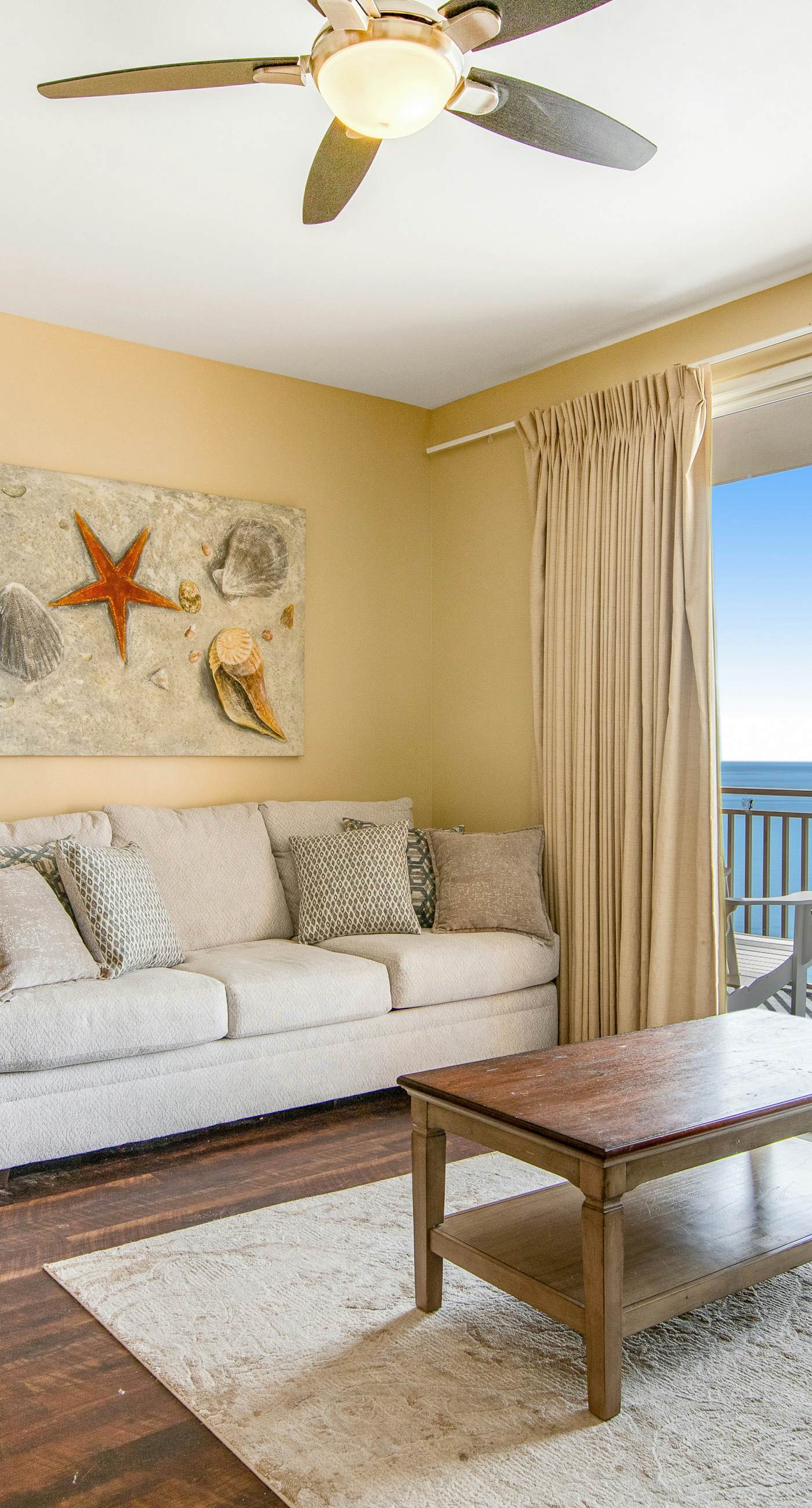 Stylish Gulf-front condo steps from the beach with resort pool, hot tub & gym