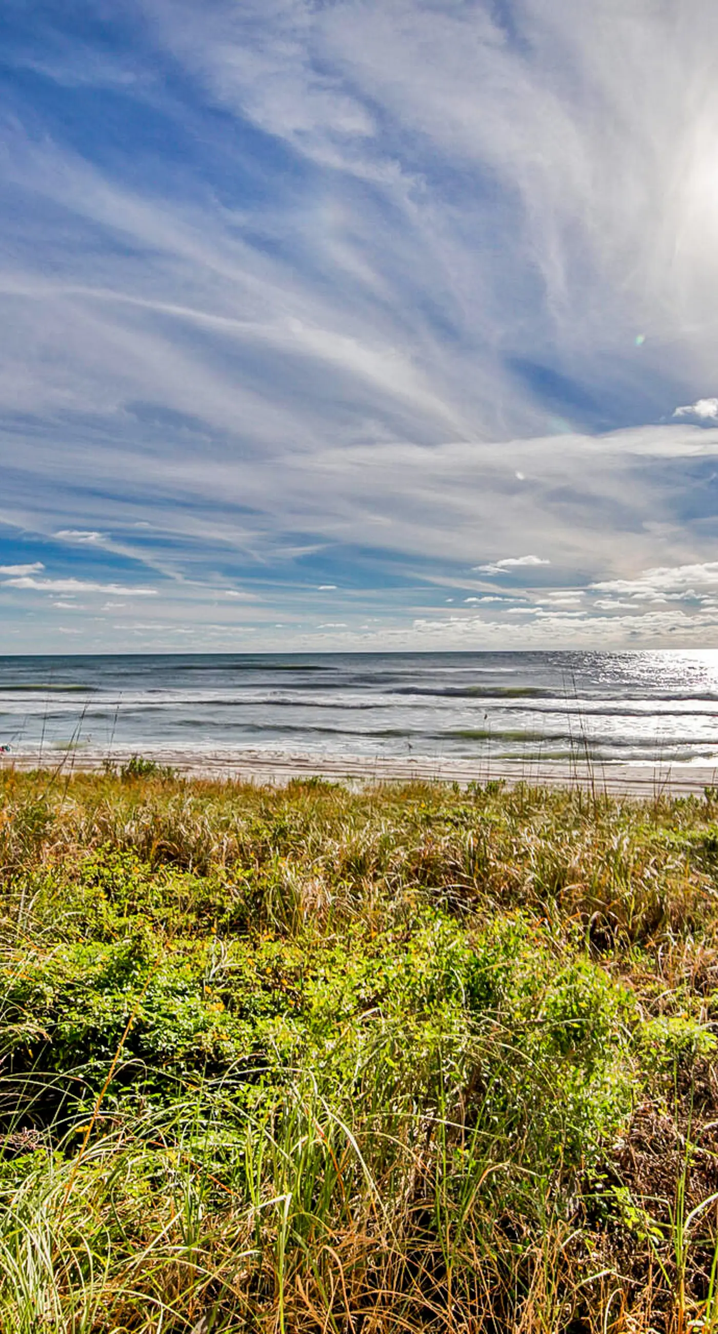 2BR Gulf & Beach-view with pool, hot tub, on-site dining, & private balcony