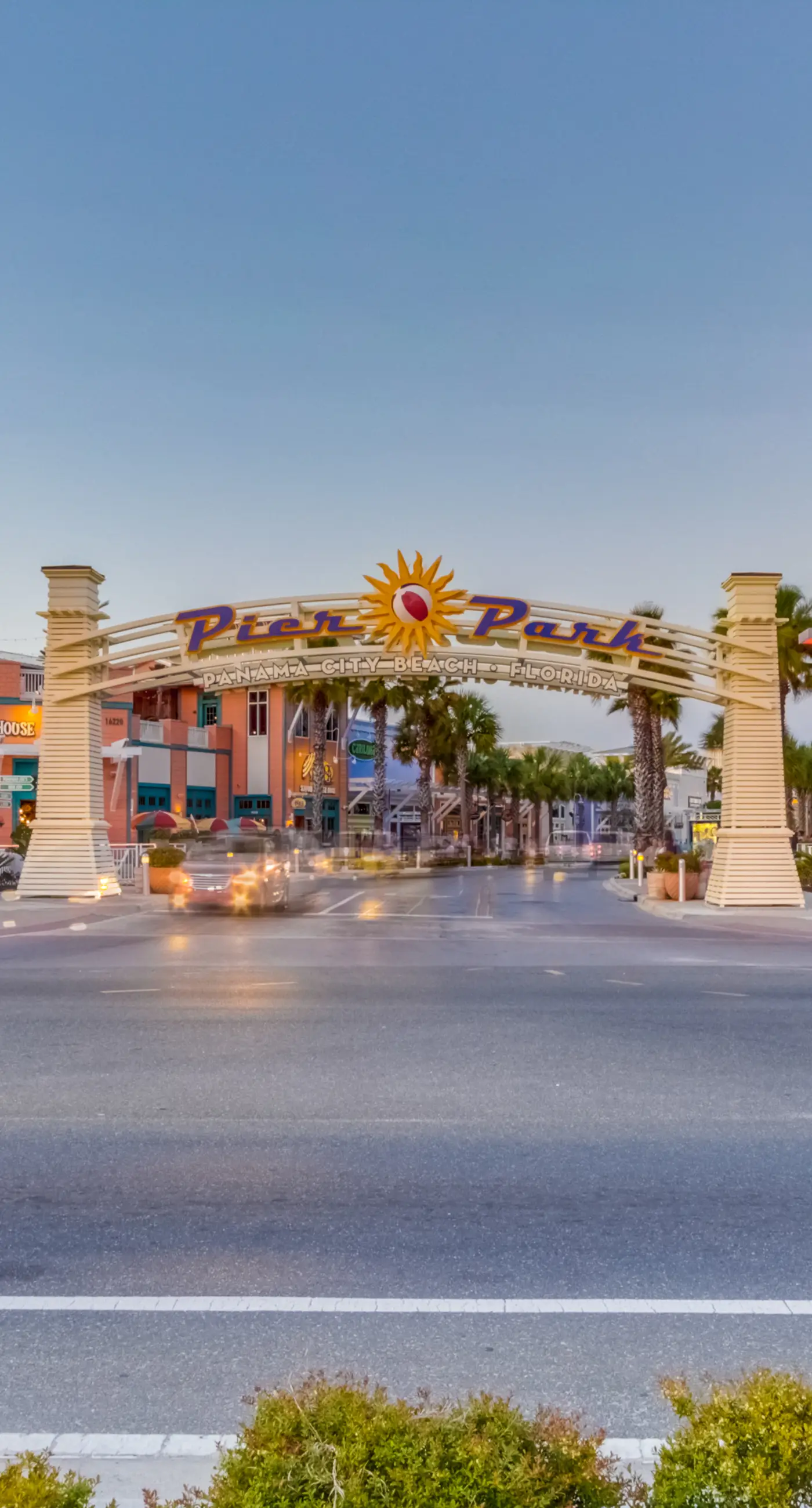 Sand-front condo with pool, hot tub, gym, scenic balcony, smart TVs, W/D, & AC