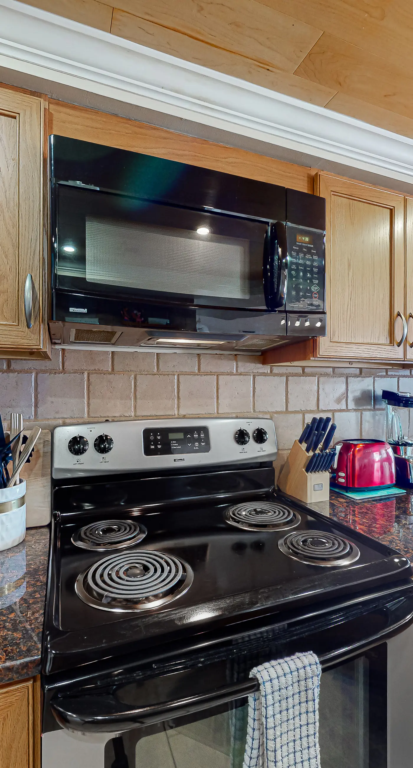 Gulf-front condo with a private balcony, pool and hot tub access, & central AC