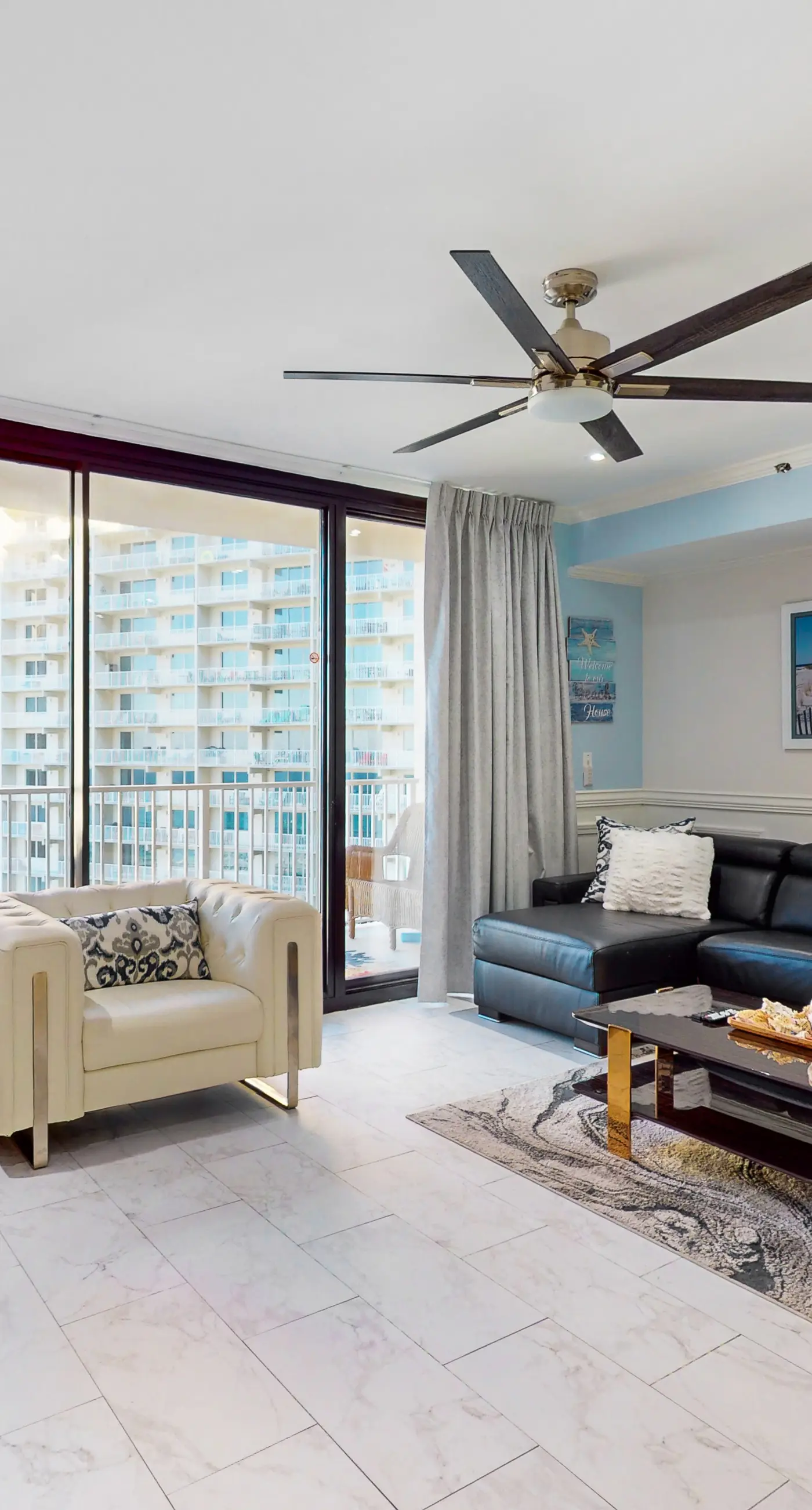 Luxury Gulf-view condo with Pool, Hot tub & Gym access