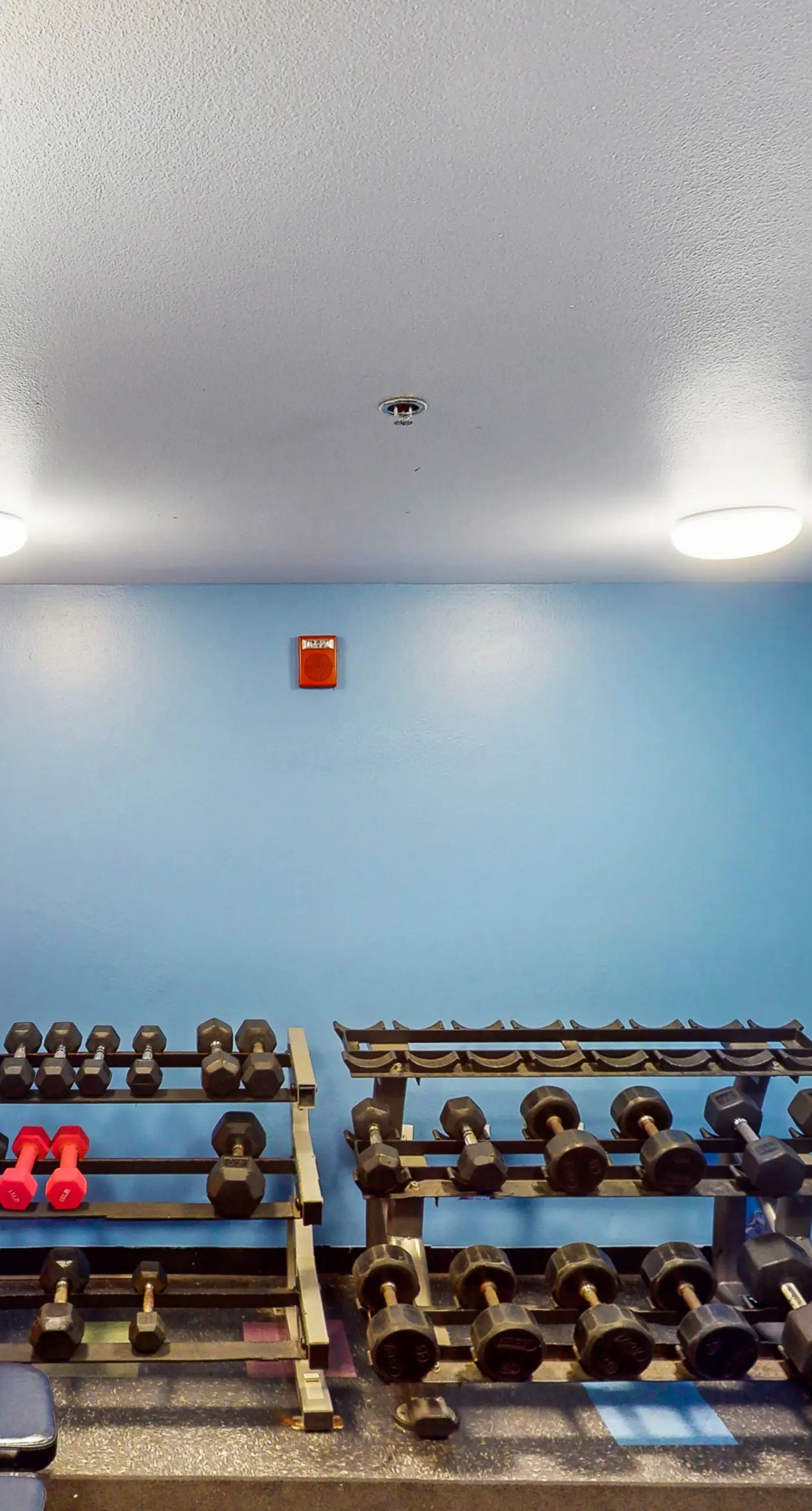 Luxury Gulf-view condo with Pool, Hot tub & Gym access
