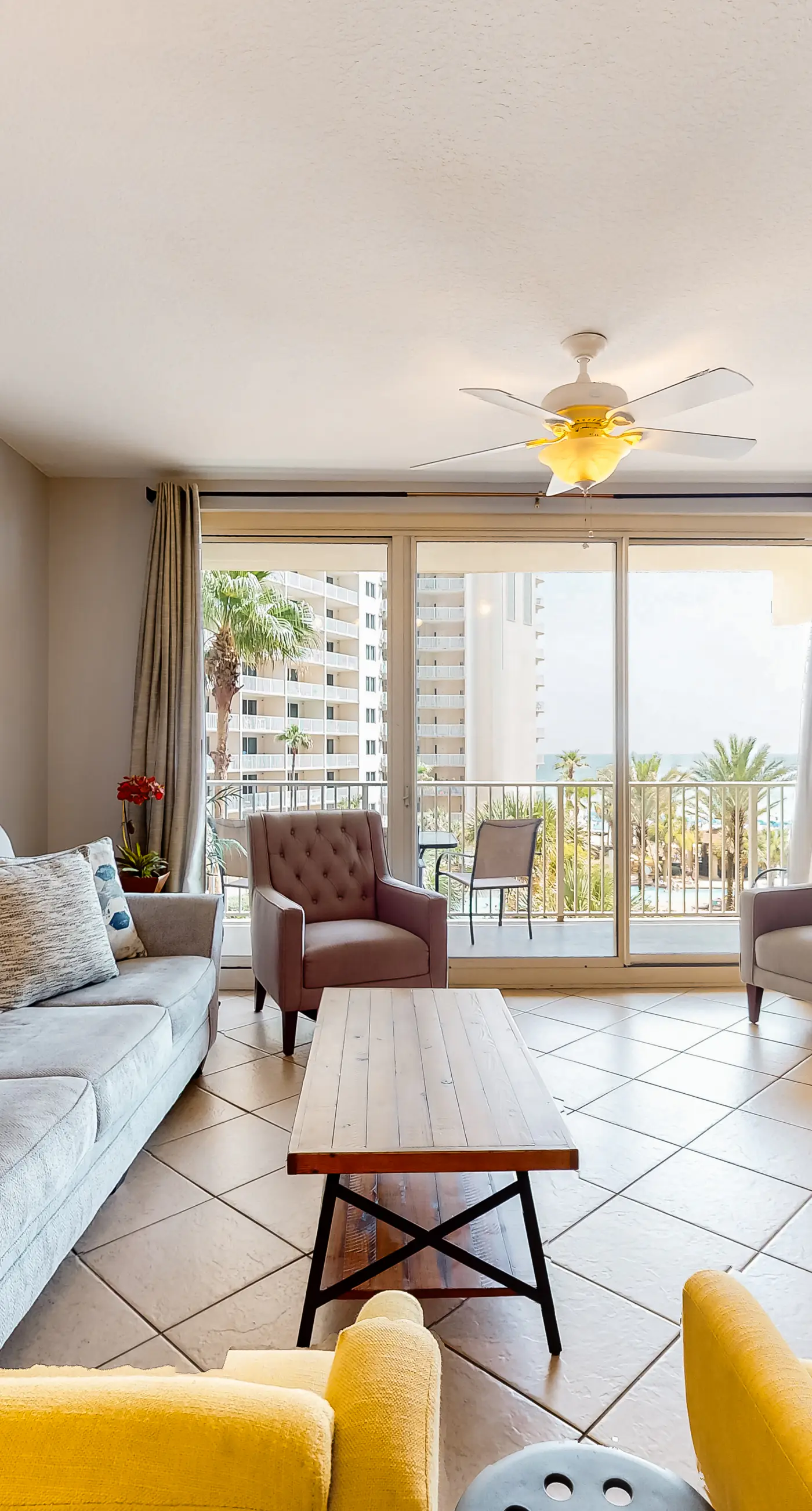 Gulf-front condo with pool, hot tub, & same-floor parking