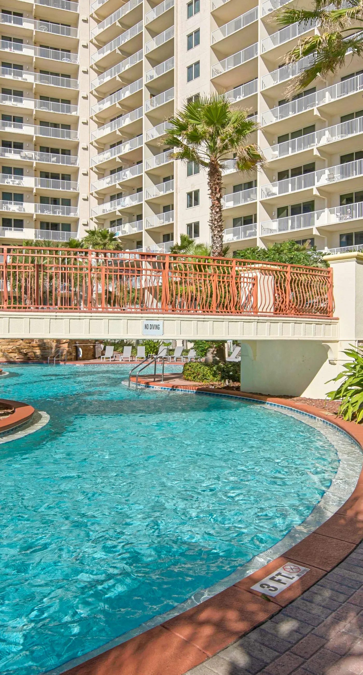 Gulf-front condo with pool, hot tub, & same-floor parking